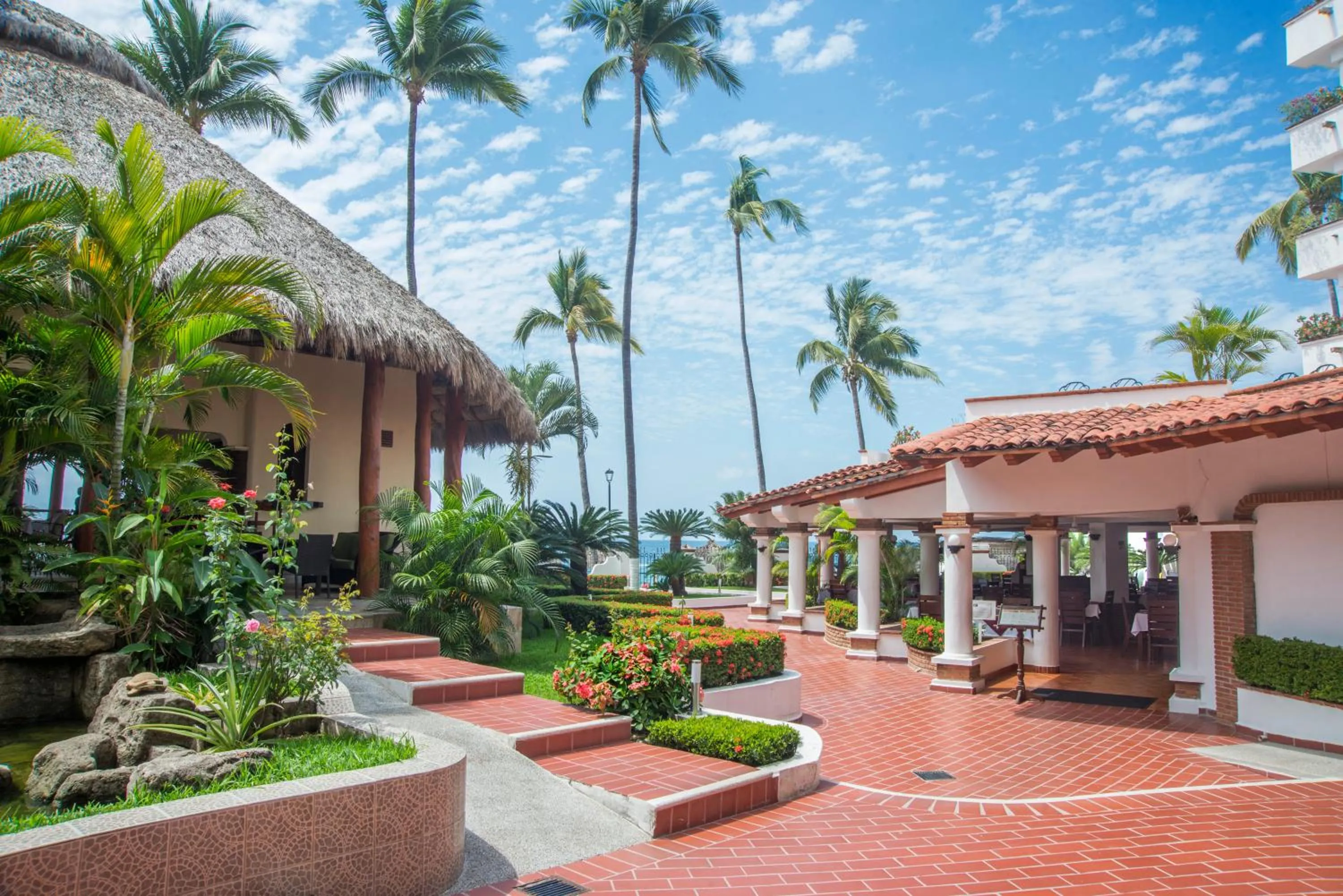Facade/entrance in Tropicana Hotel Puerto Vallarta