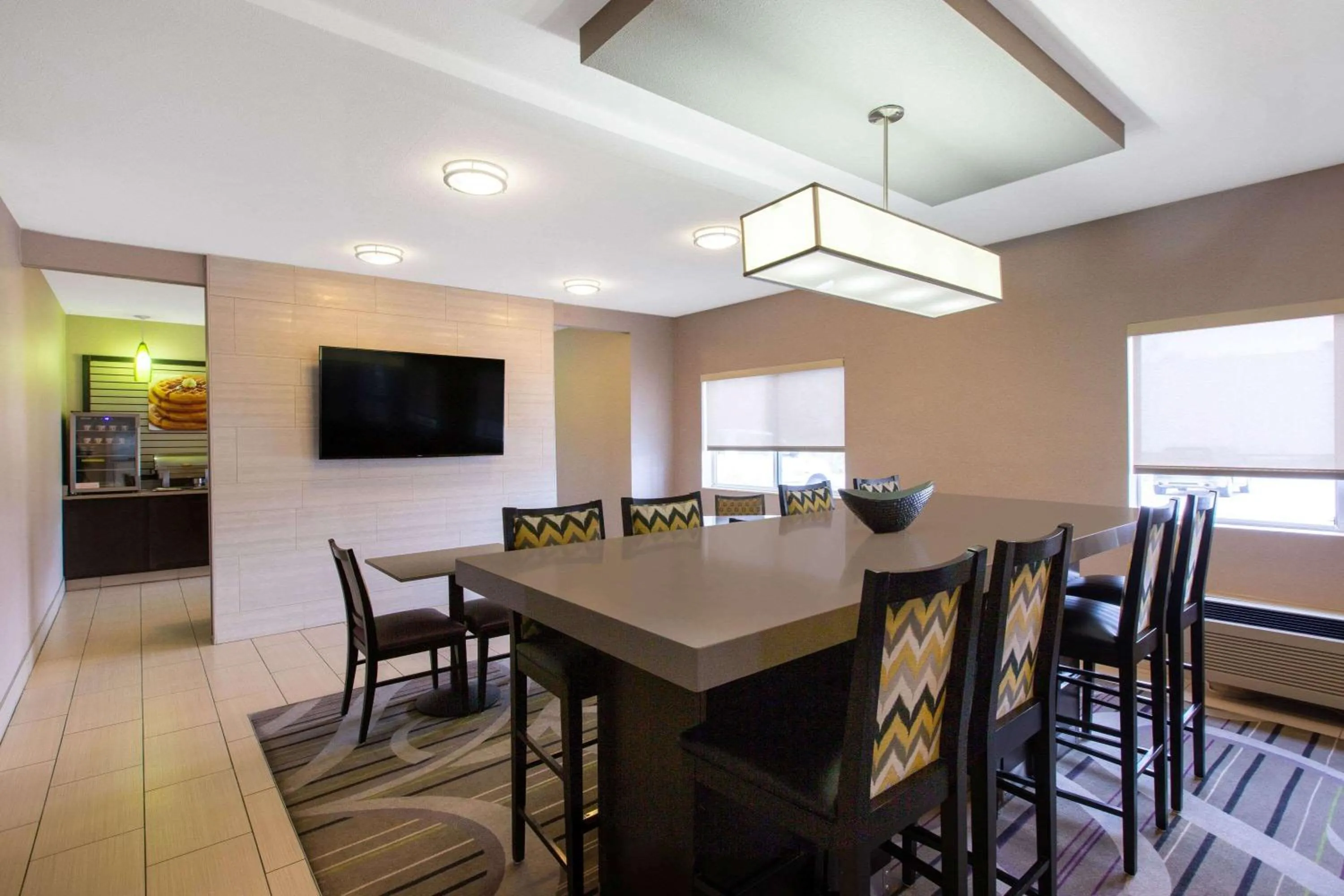 Restaurant/places to eat in La Quinta Inn by Wyndham Lincoln