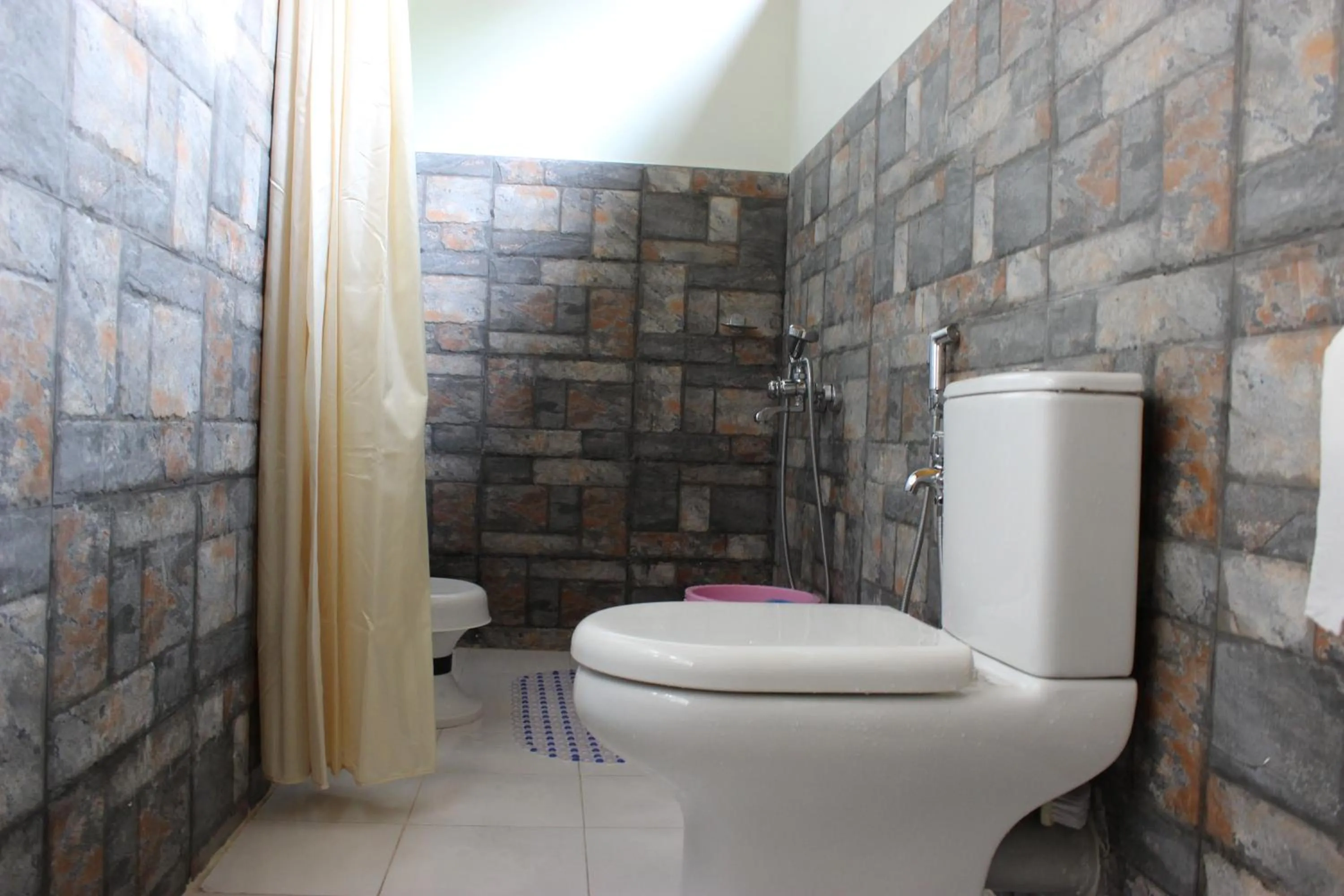 Toilet in Nature Hunt Eco Camp