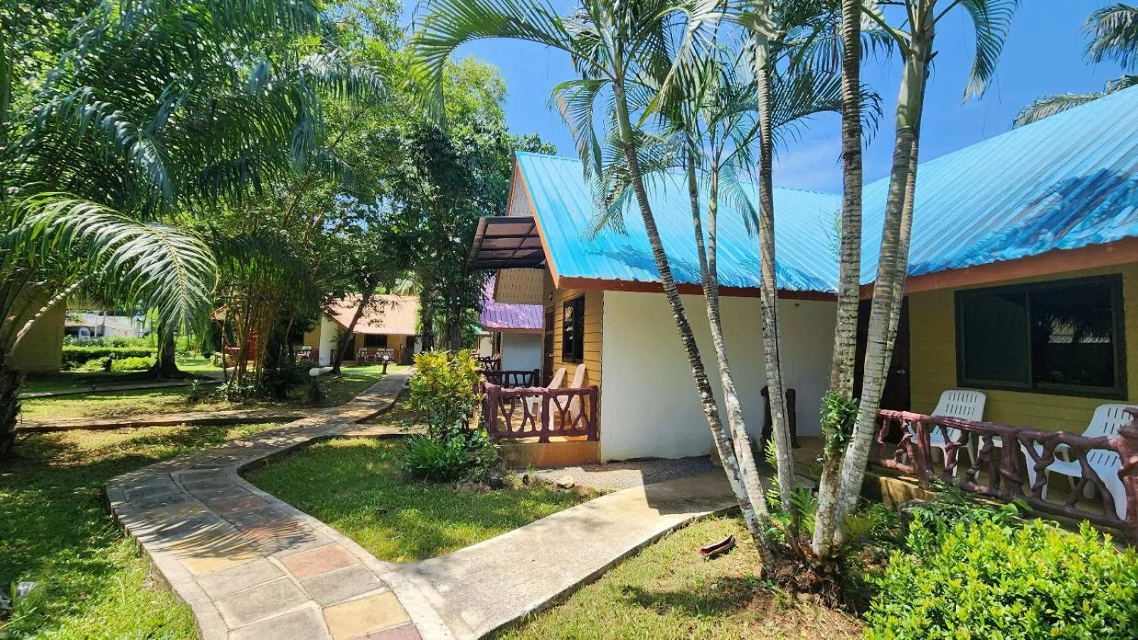 Mild Garden View Resort