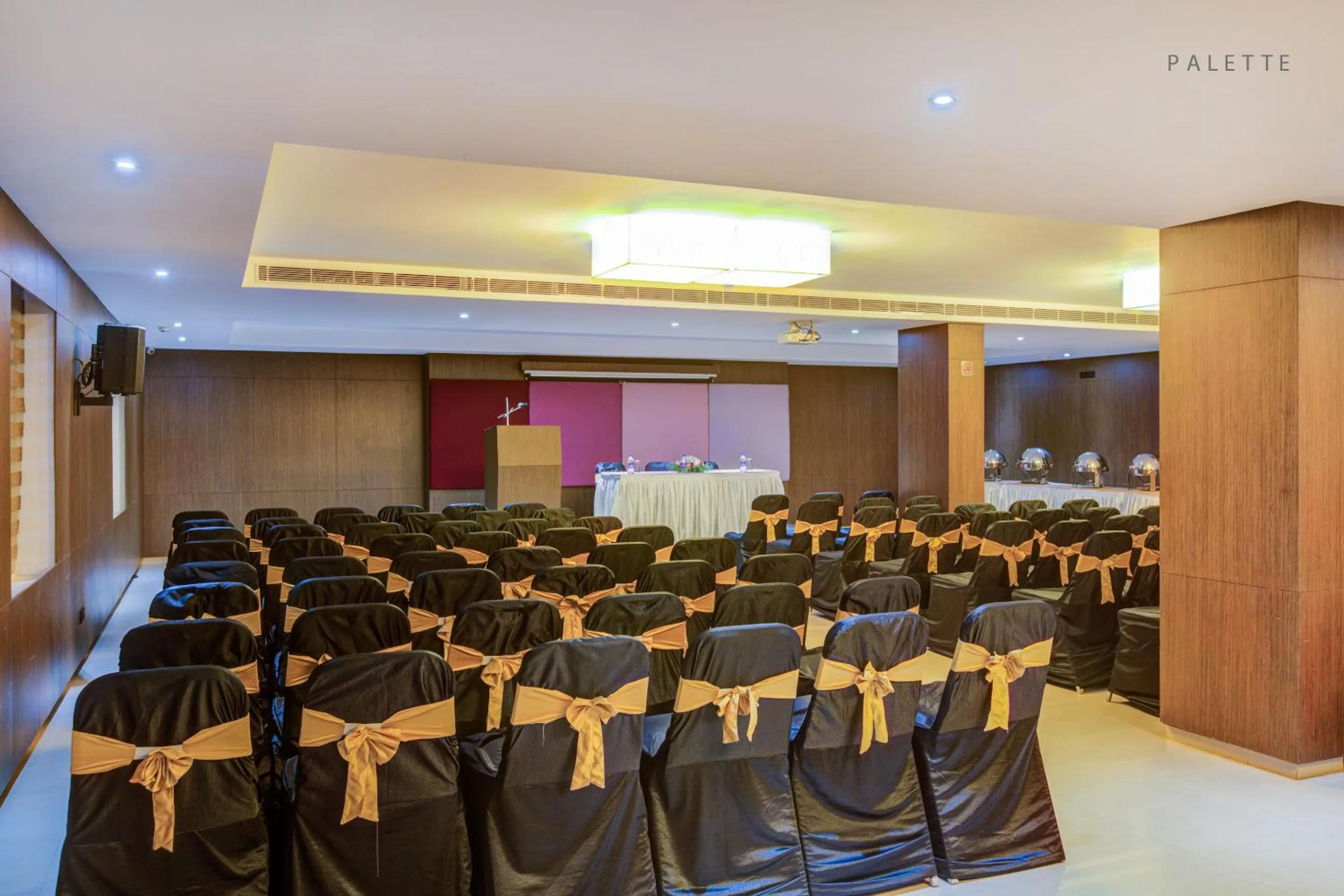 Meeting/conference room in JK Residency Kelakam