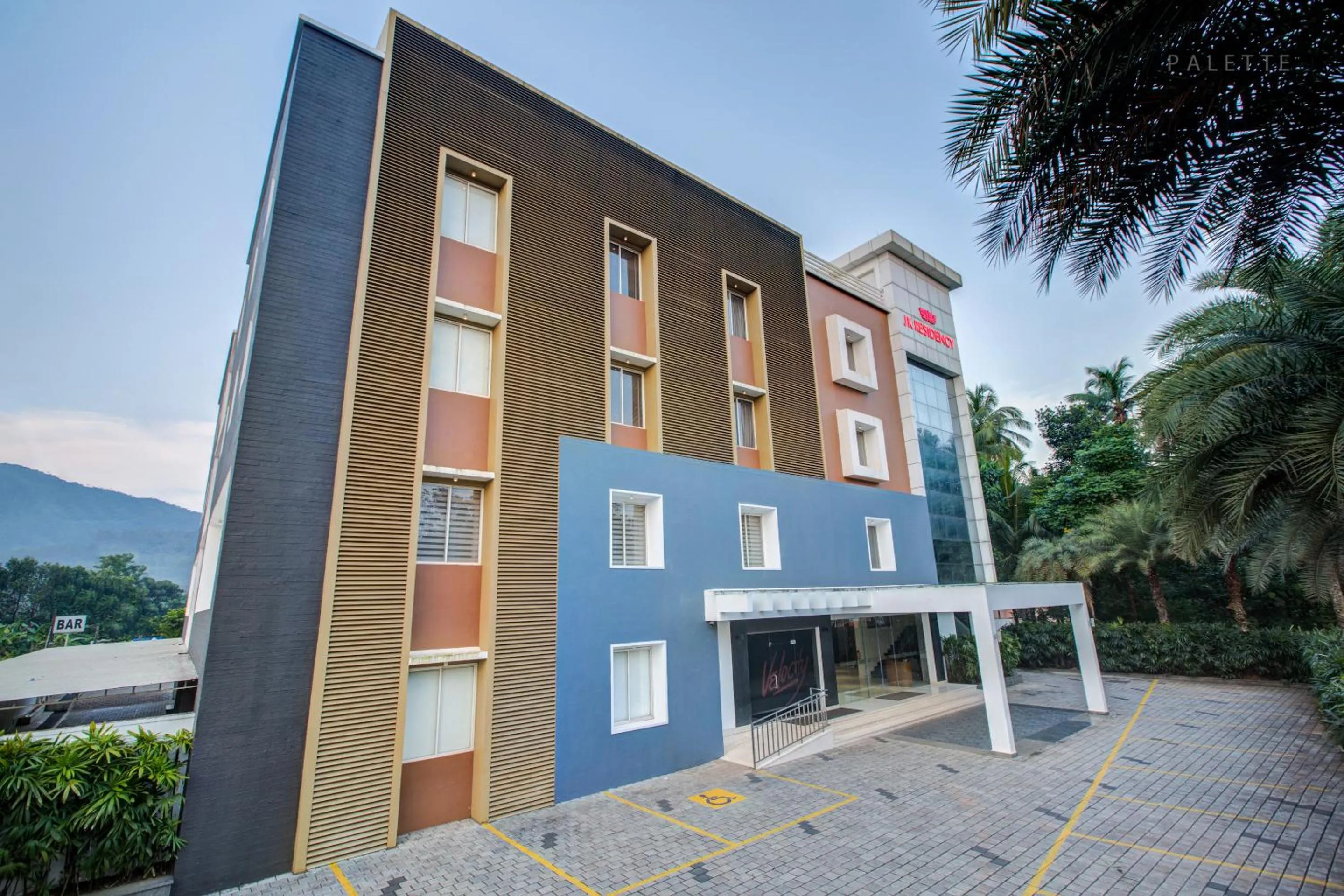 Facade/entrance in JK Residency Kelakam