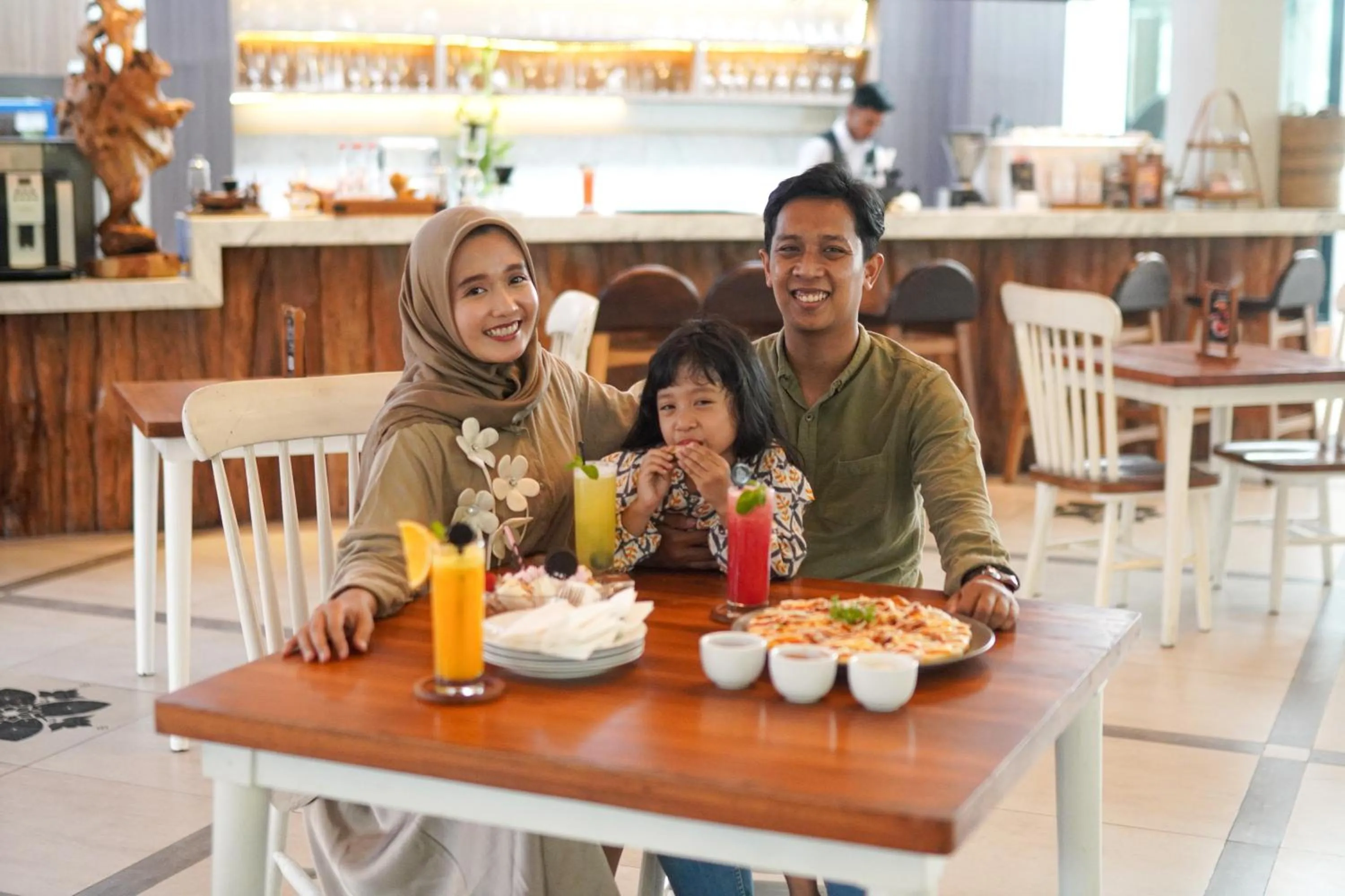 Restaurant/places to eat in Grand Rohan Jogja