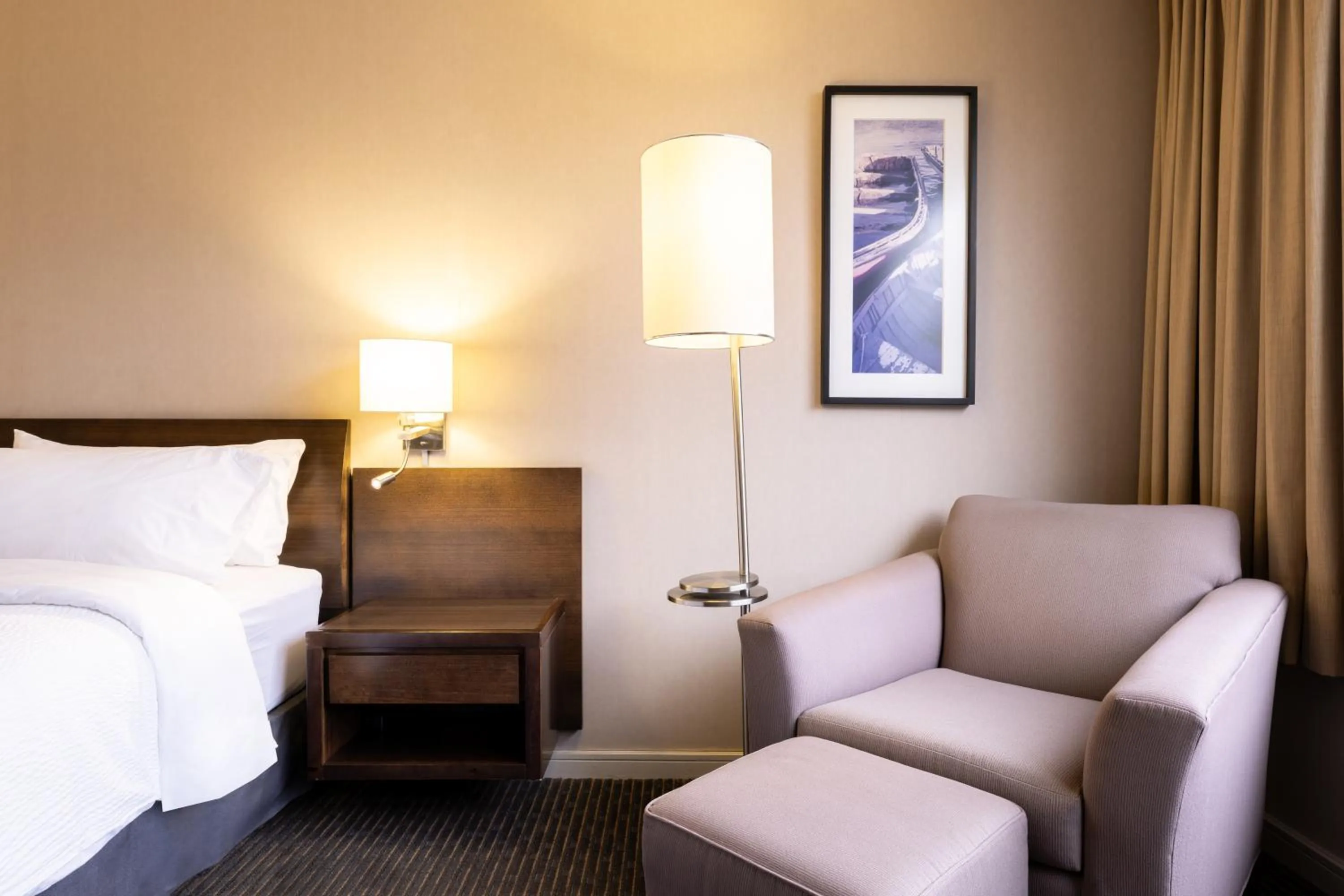 Bed in Holiday Inn Express - Iquique by IHG