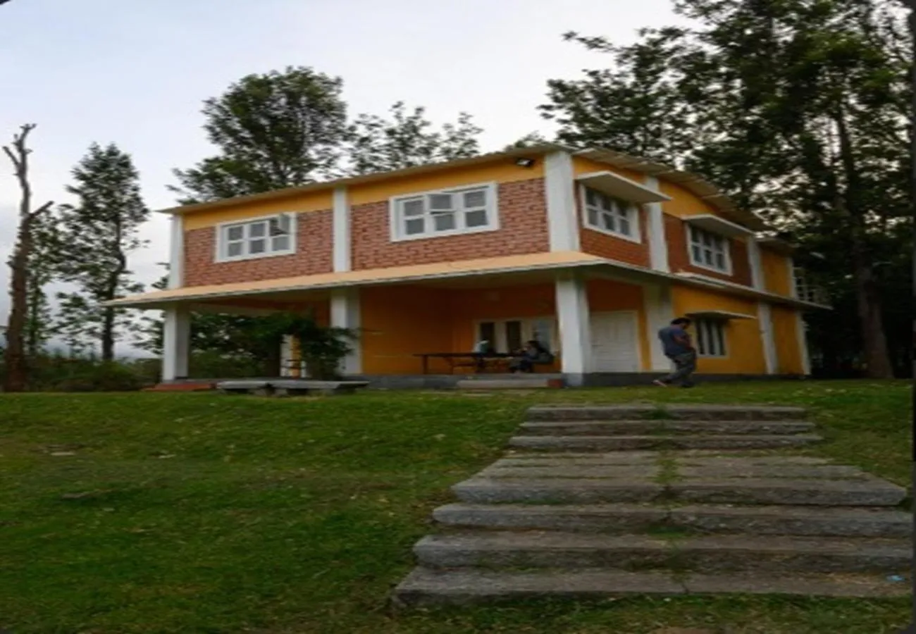 Facade/entrance in River Valley Resort