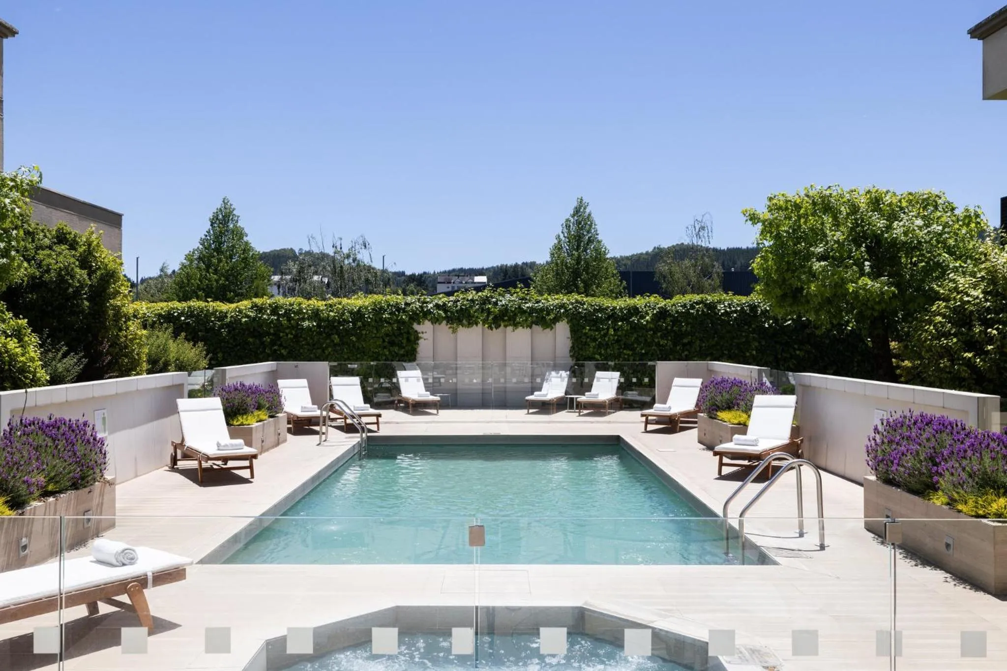 Swimming pool in Holiday Inn Express - Temuco by IHG