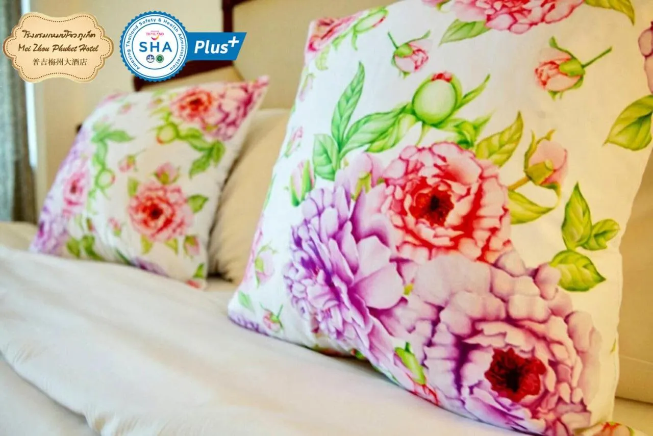 Bedroom, Bed in Mei Zhou Phuket Hotel - SHA Plus