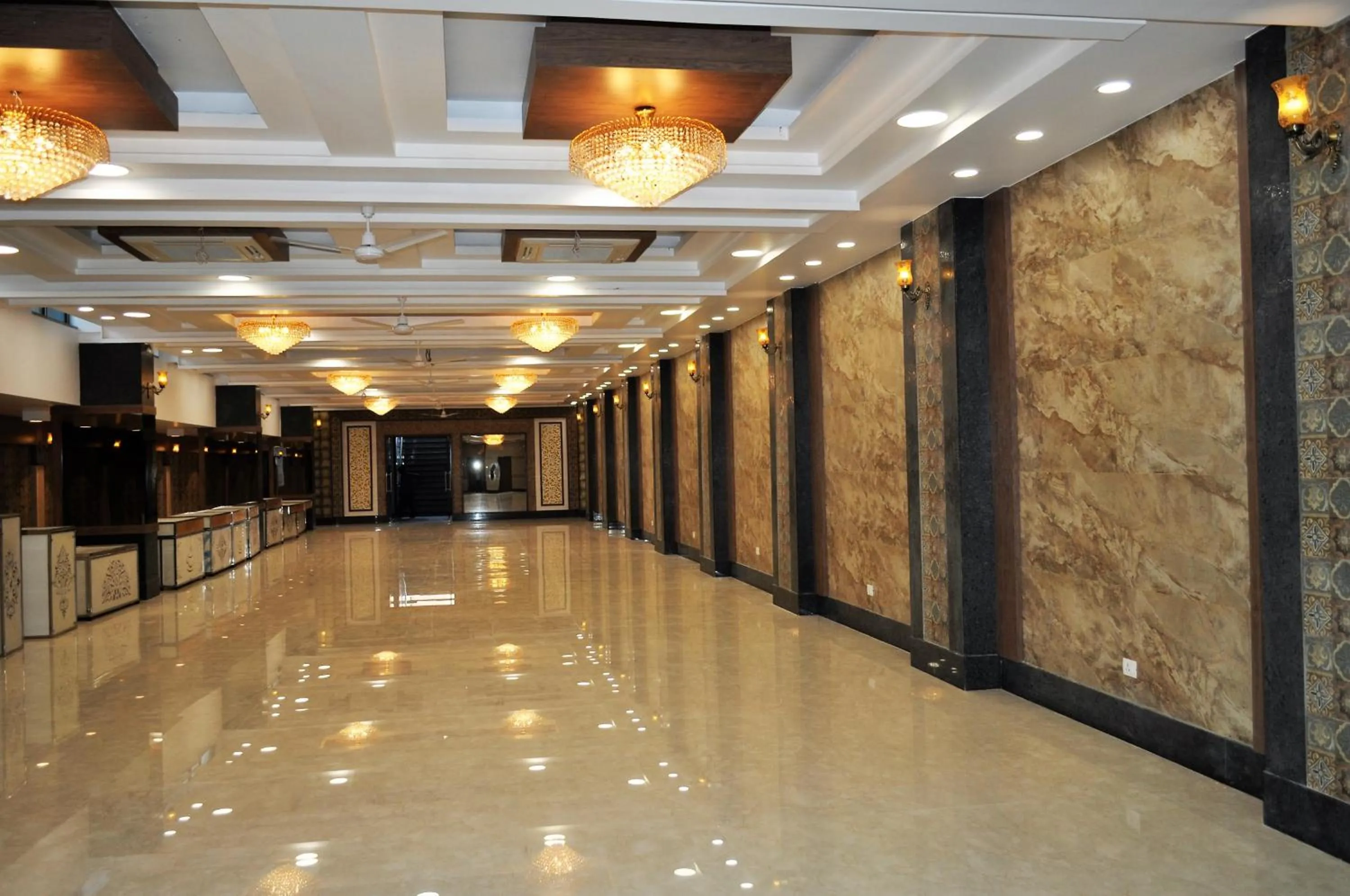 Hotel Continental Blue