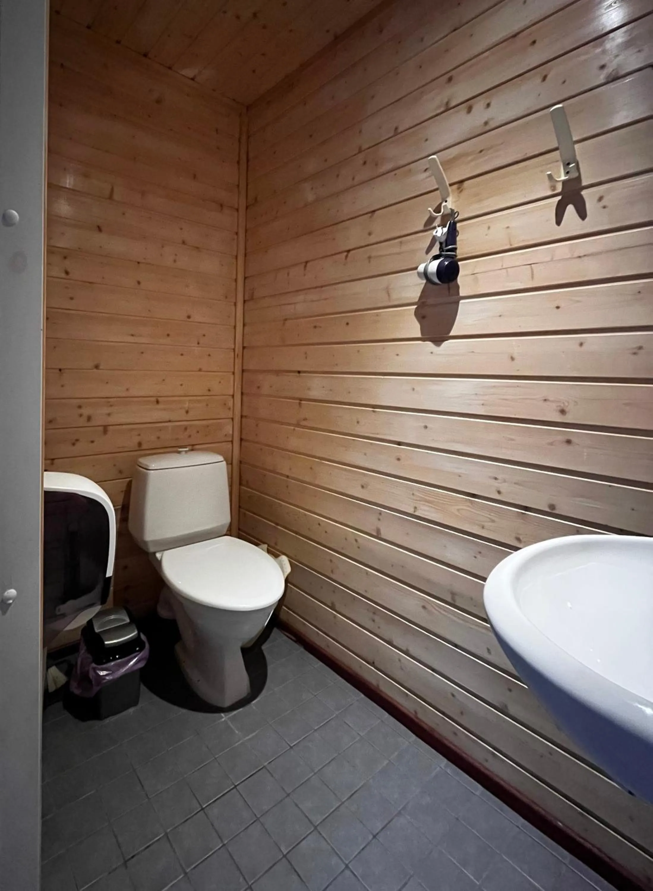 Toilet in Motelli Rovaniemi