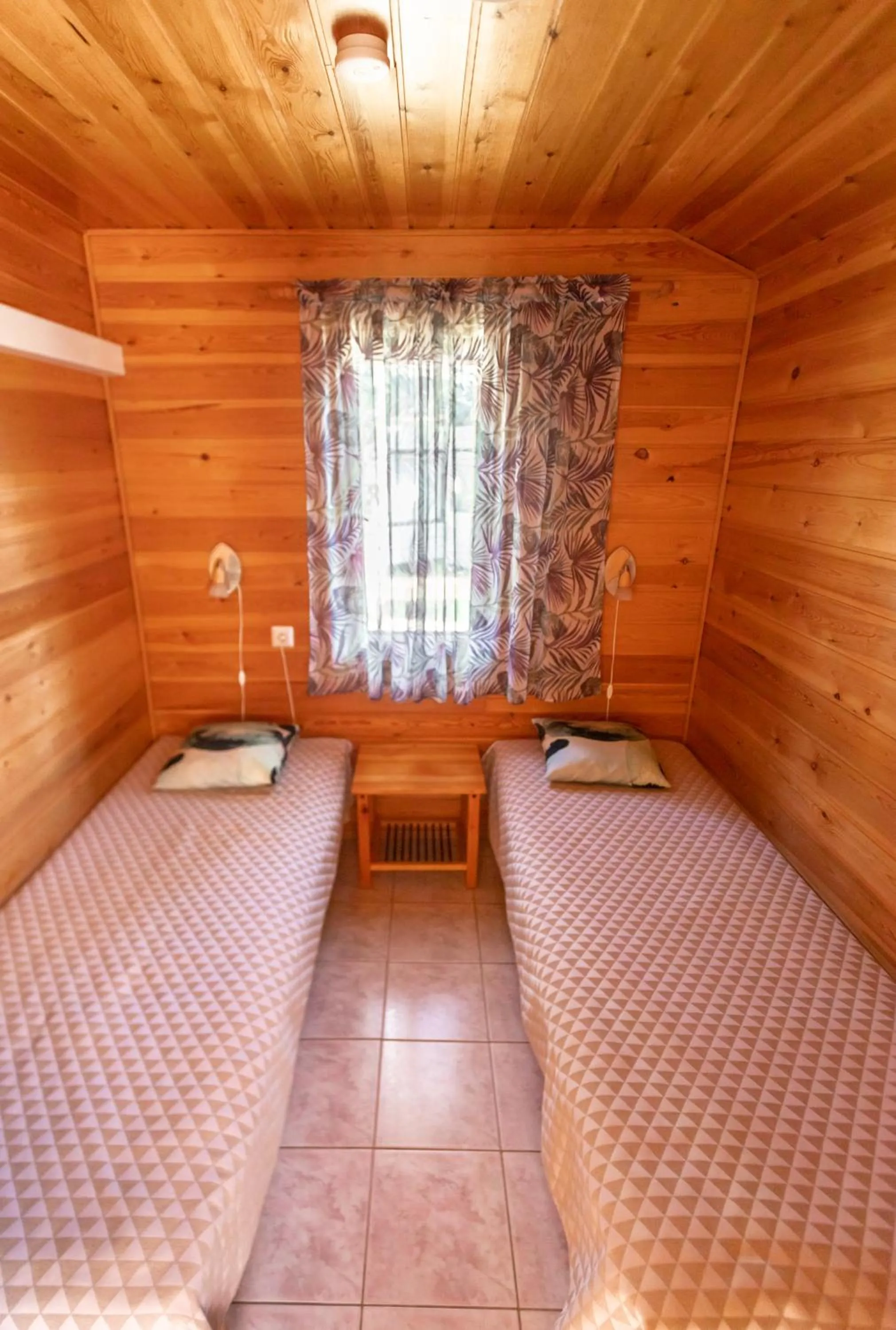 Bedroom, Bed in Motelli Rovaniemi