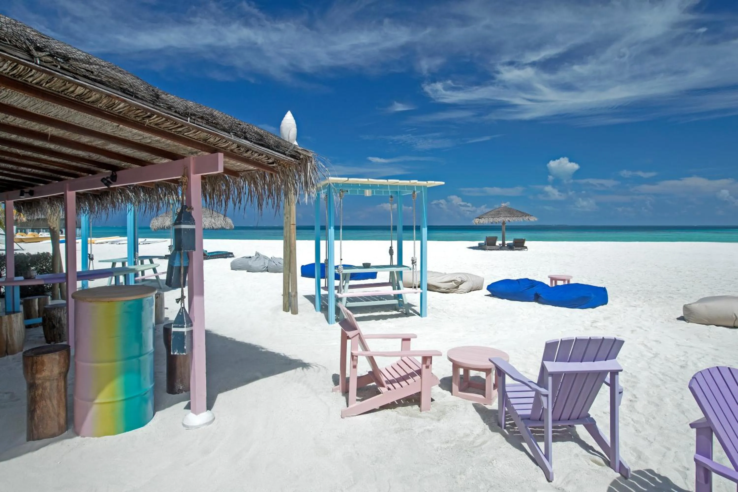 Beach in Constance Moofushi Maldives - All Inclusive