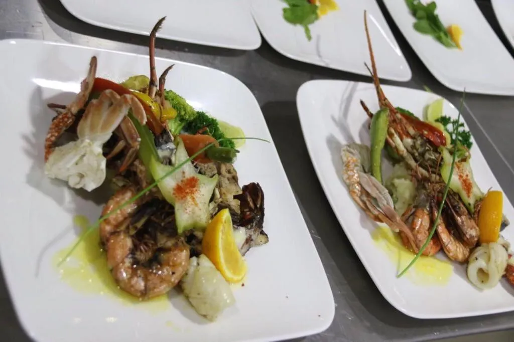 Food and drinks in Serendiva Beach