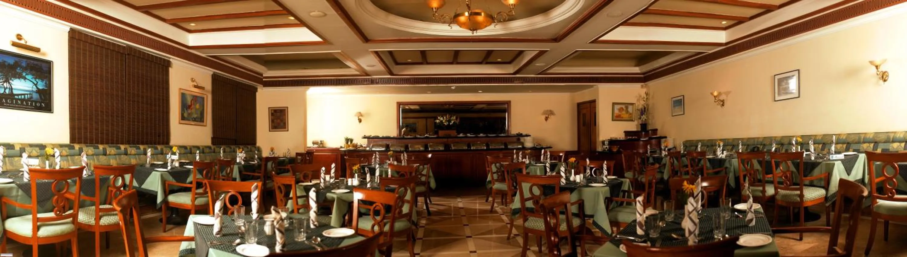 Breakfast in Beverly Hotel