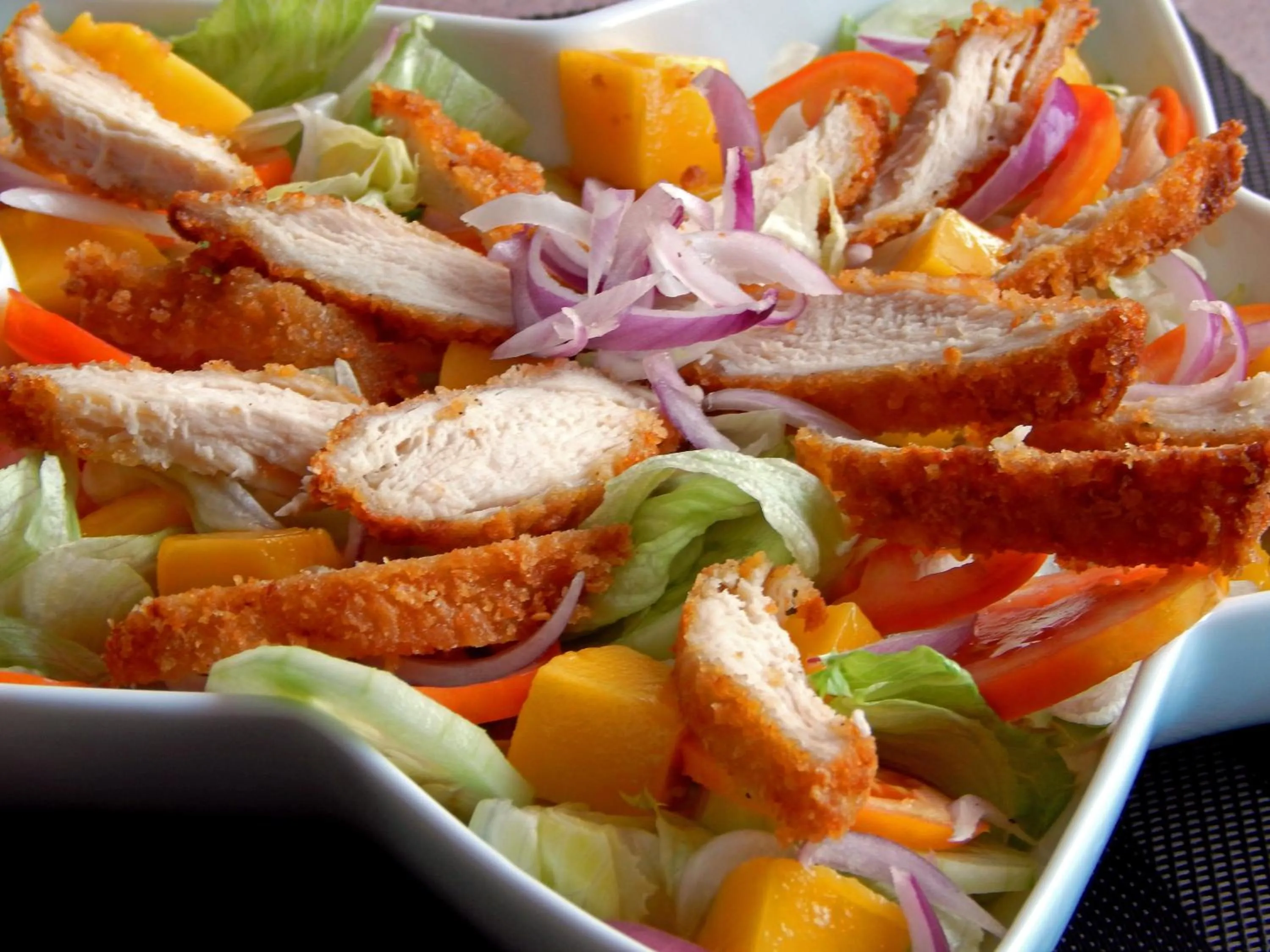 Restaurant/places to eat in Bohol Vantage Resort