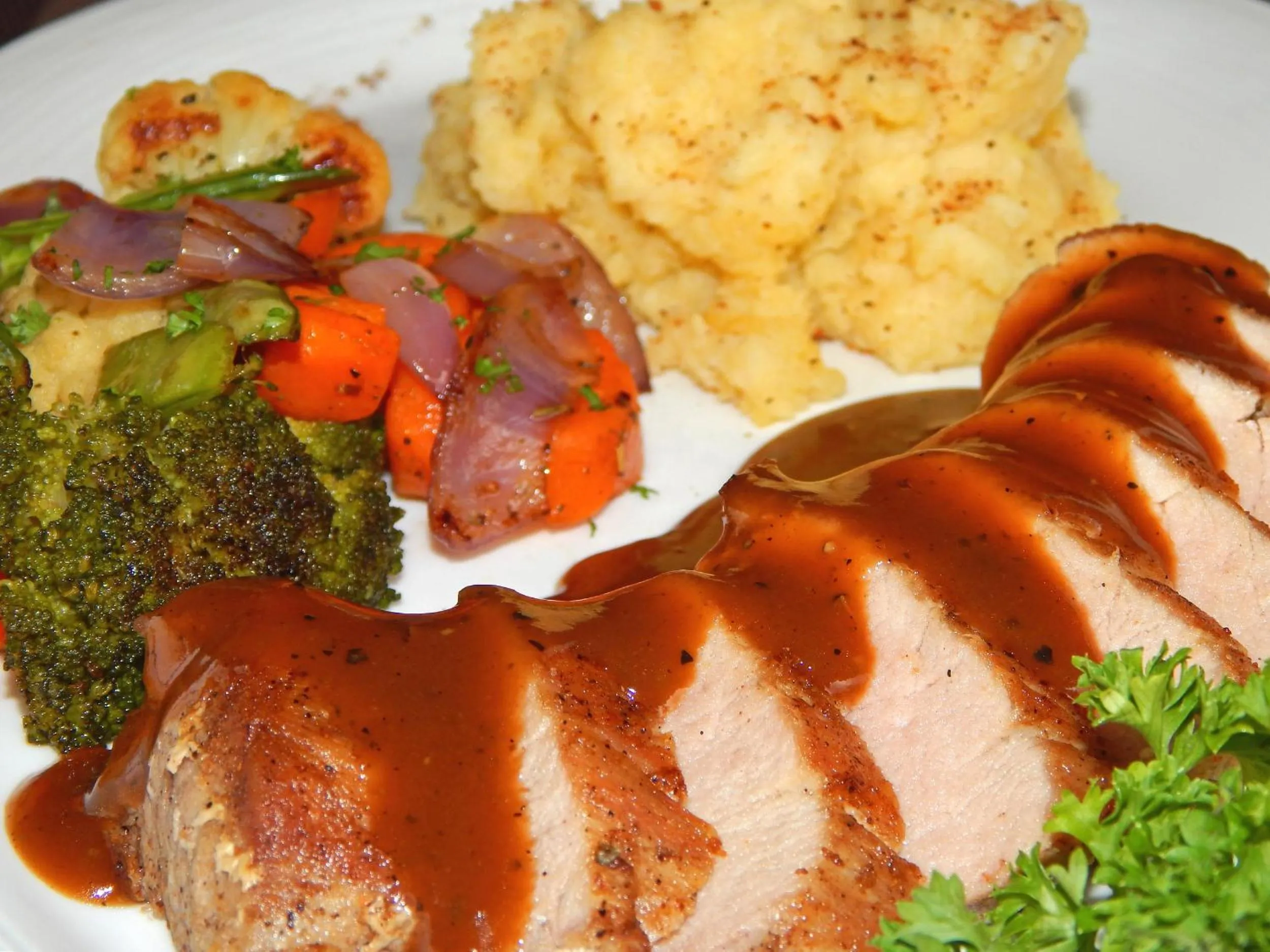 Restaurant/places to eat in Bohol Vantage Resort