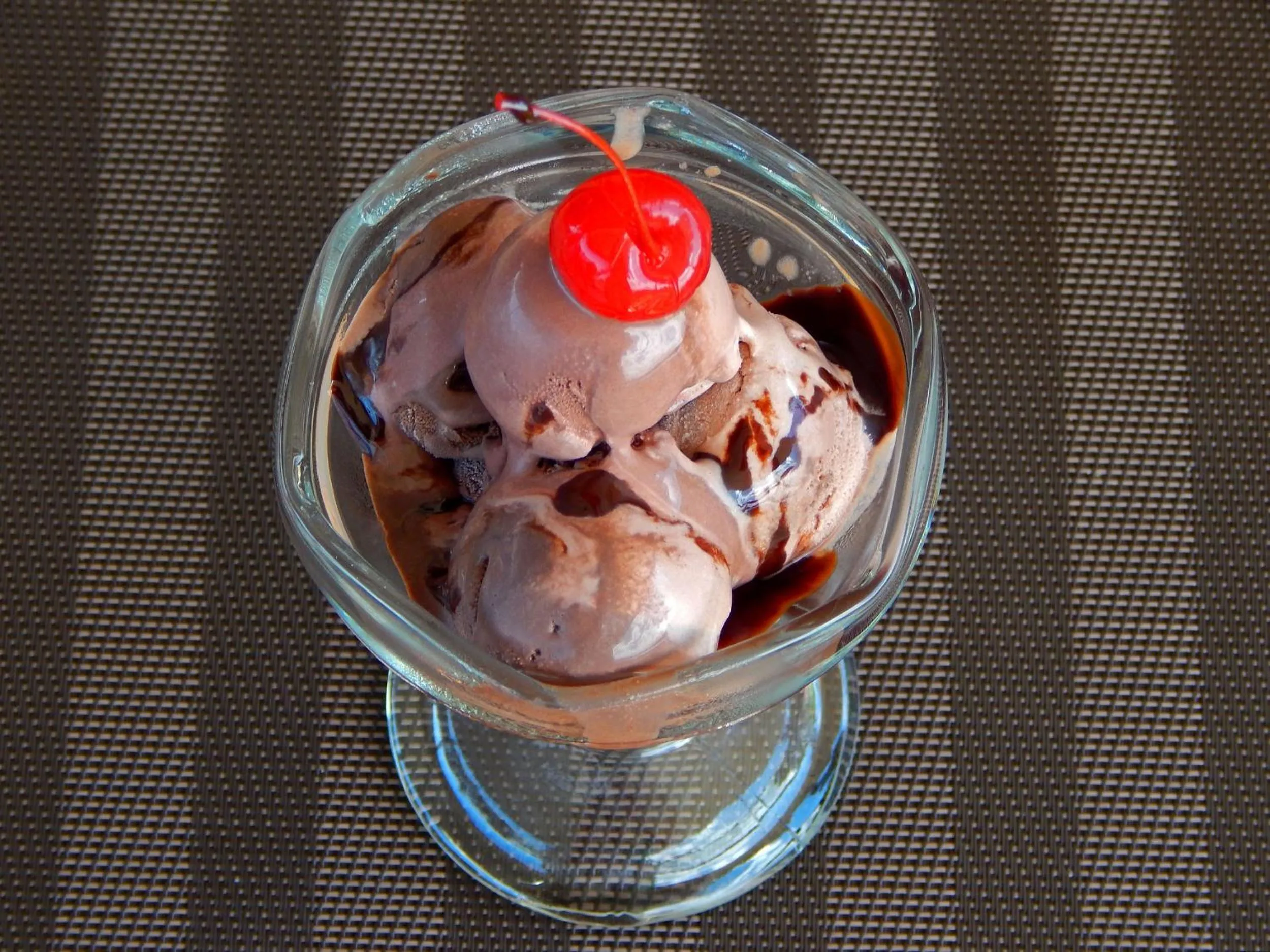 Restaurant/places to eat in Bohol Vantage Resort