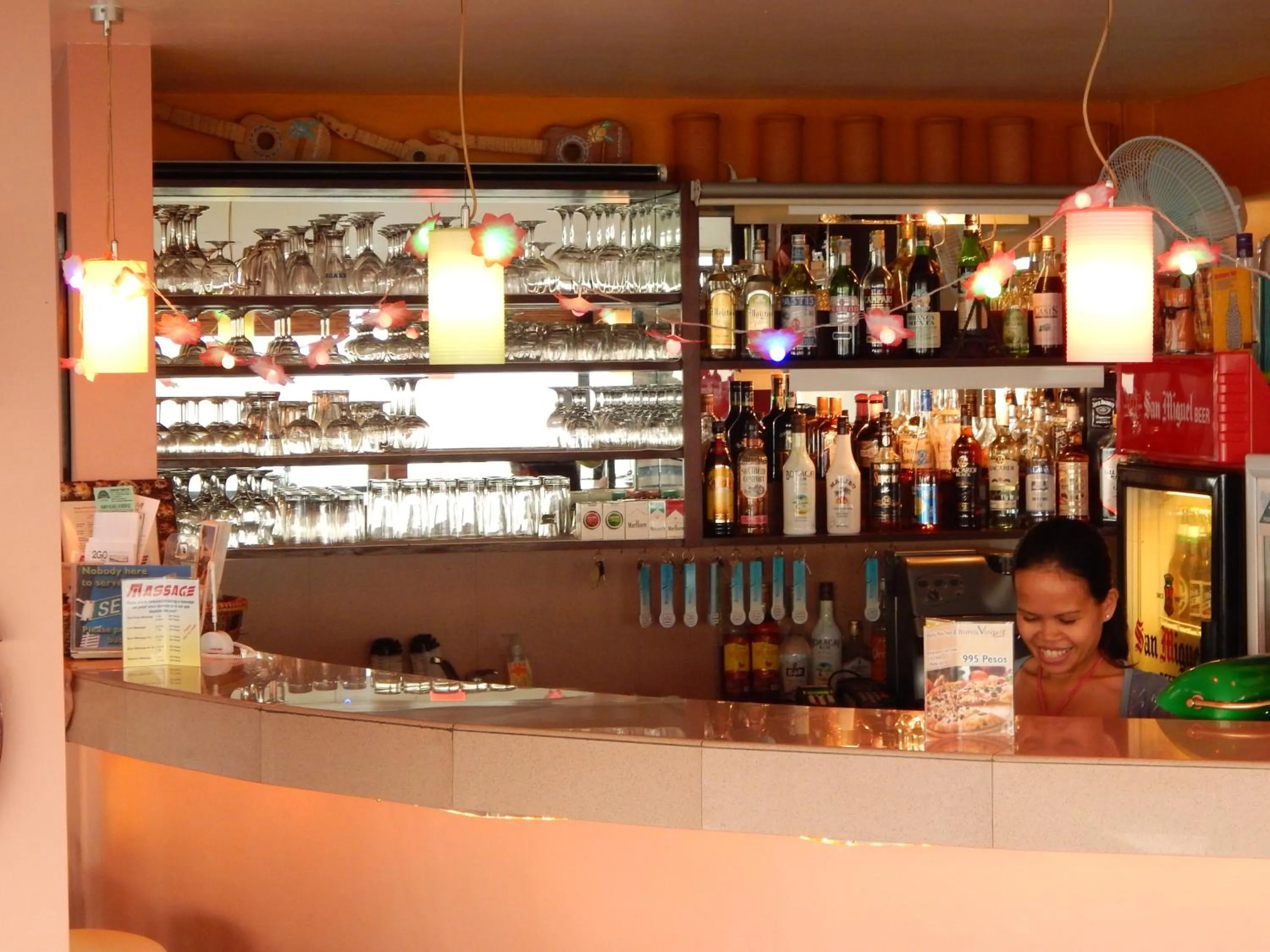 Restaurant/places to eat in Bohol Vantage Resort