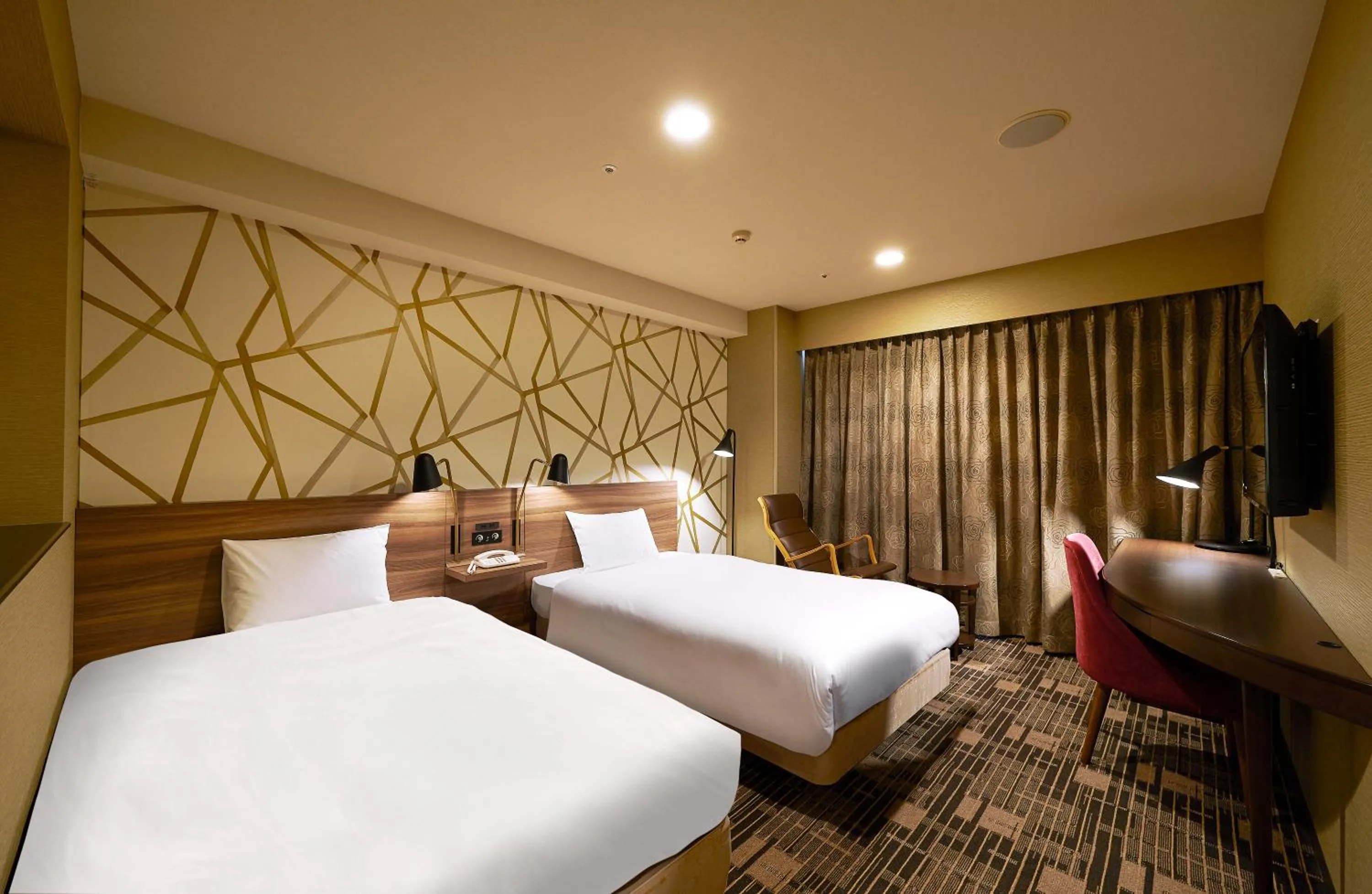 Photo of the whole room, Bed in Sotetsu Fresa Inn Kawasaki-Higashiguchi