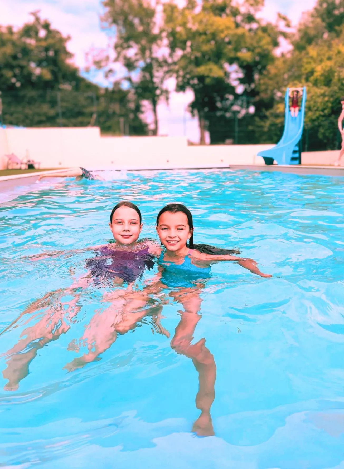 Swimming pool in SAS Le Hameau des Grilles