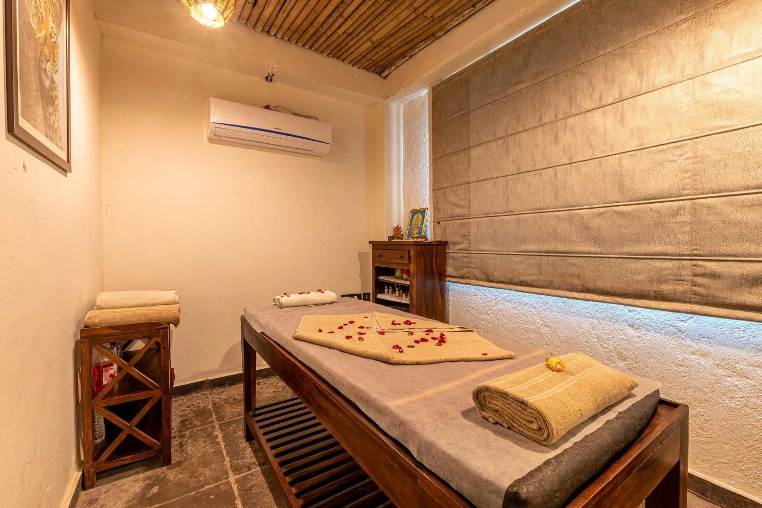 Massage, Bed in The Baagh Ananta Elite Ranthambore