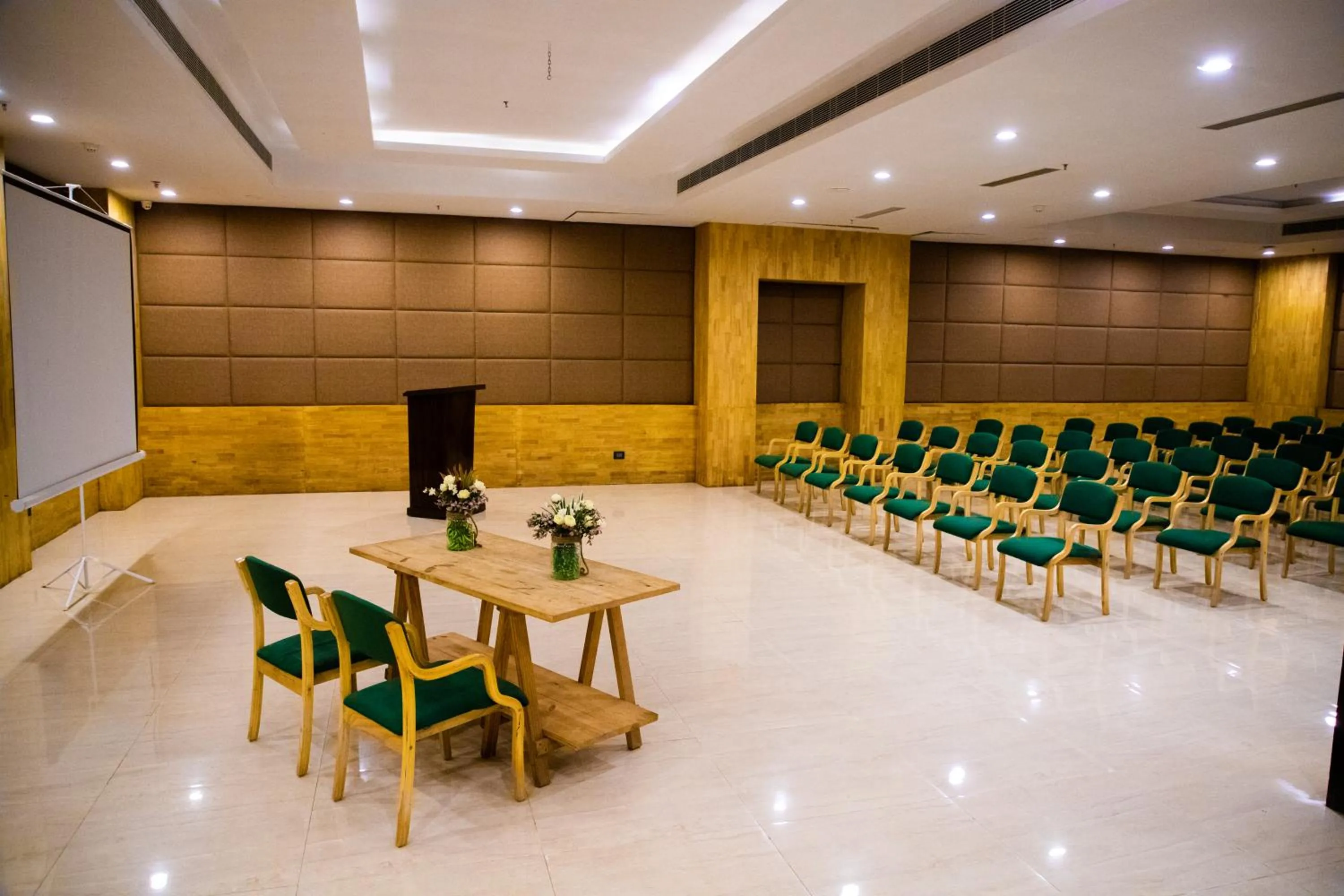 Meeting/conference room in The Baagh Ananta Elite Ranthambore