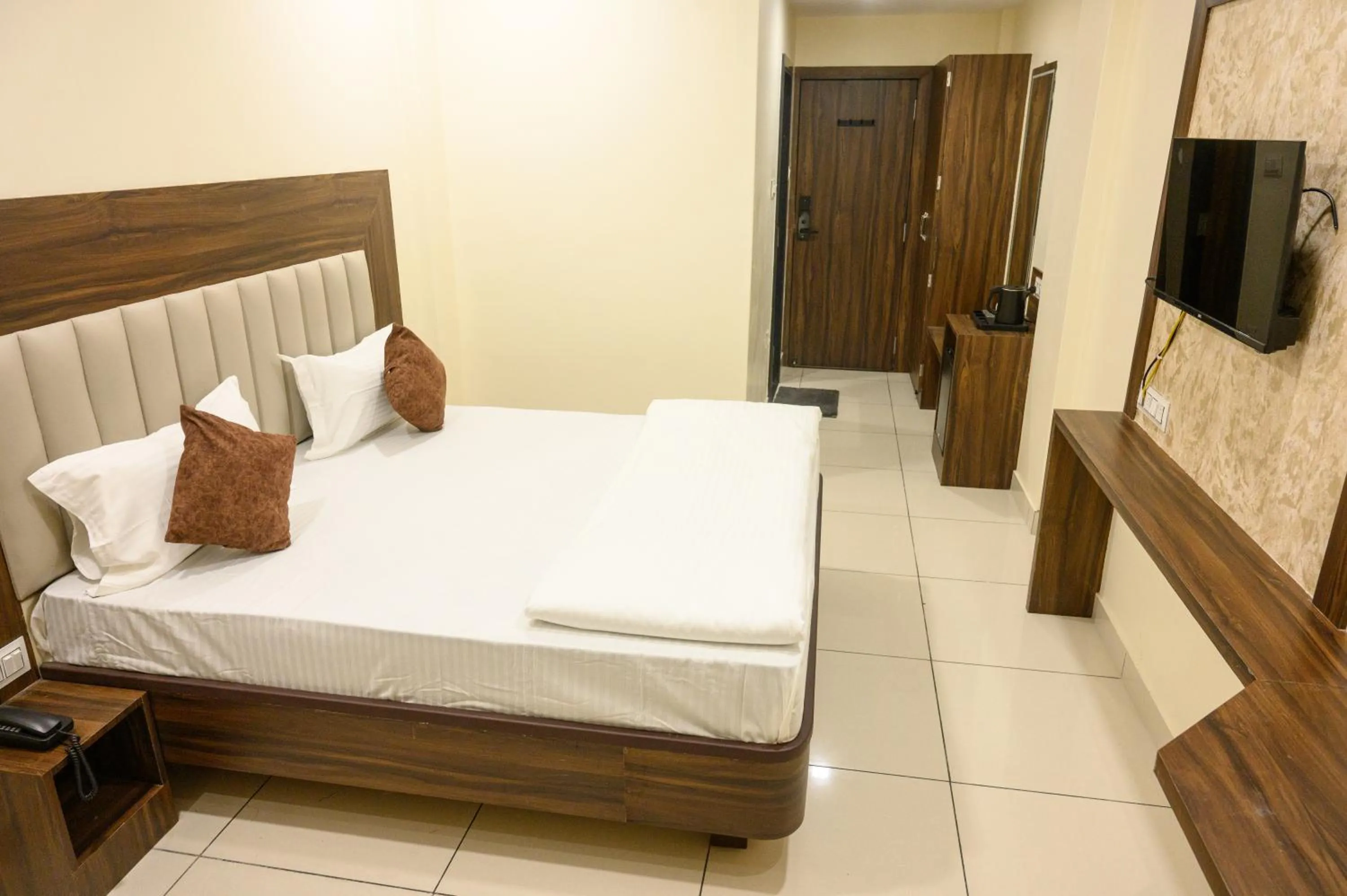 Bed in Hotel Shyam Palace
