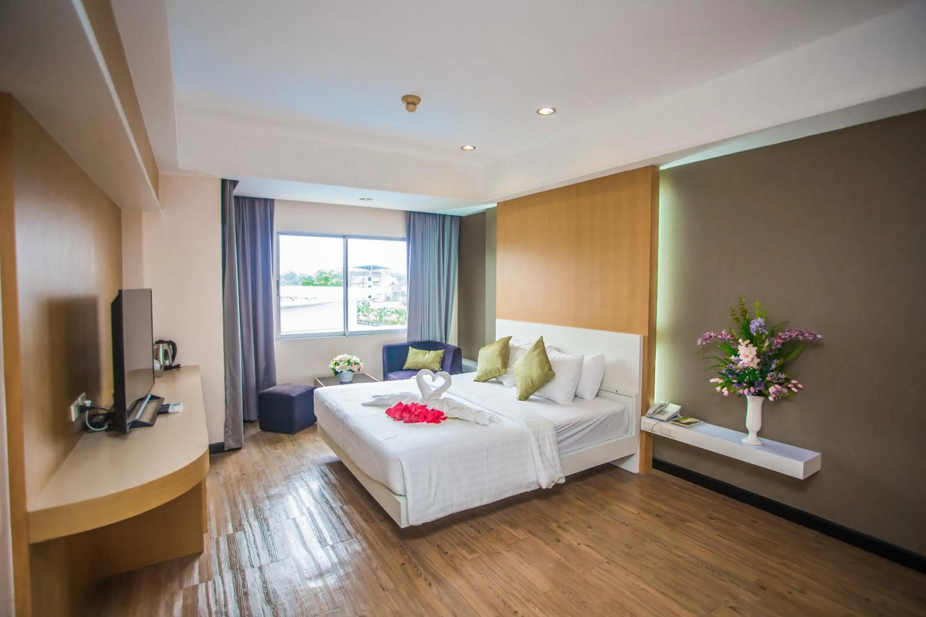 Bed in New Travel Lodge Hotel