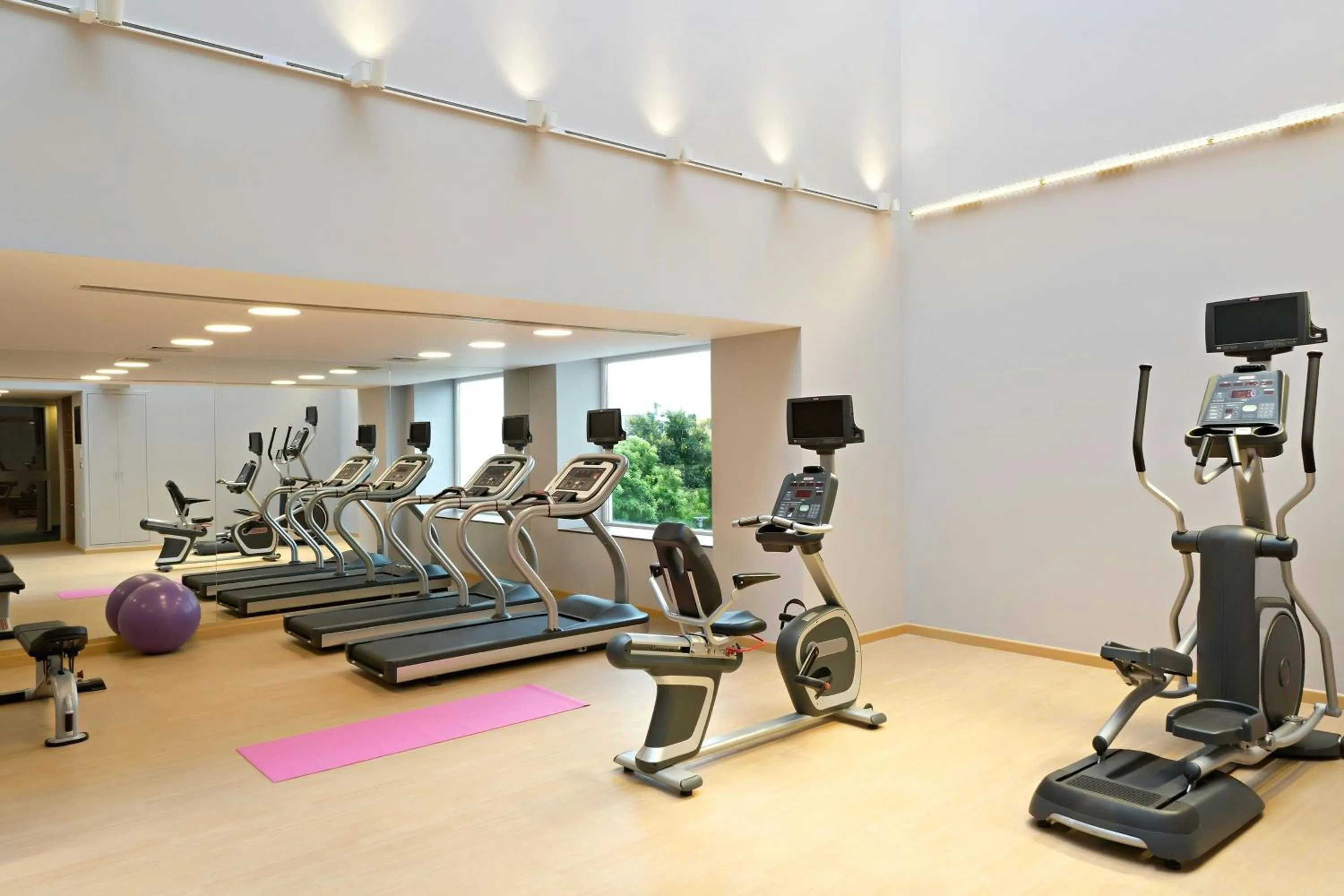 Fitness centre/facilities in Fairfield by Marriott Coimbatore