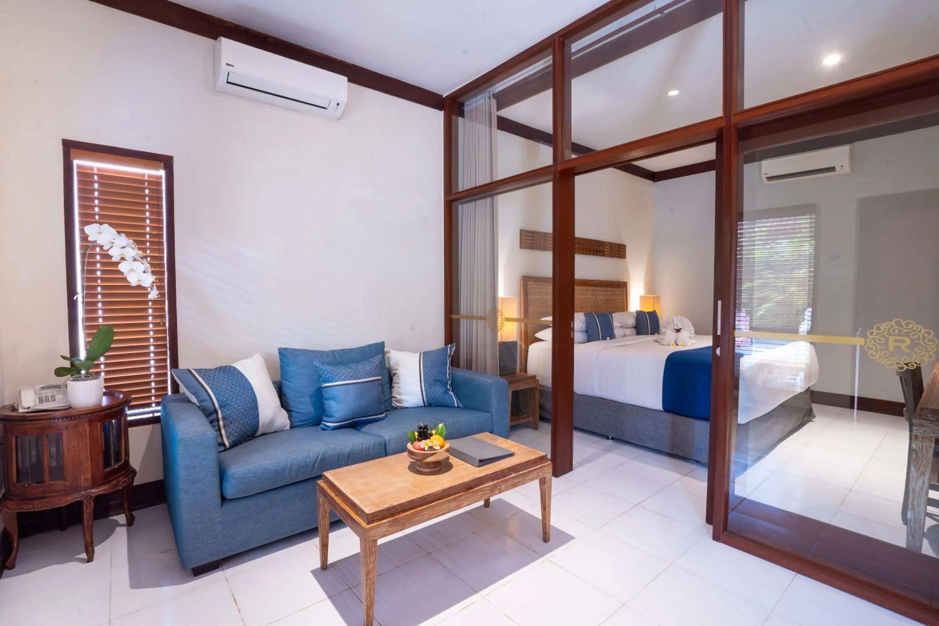 Living room, Bed in Rama Residence Seminyak