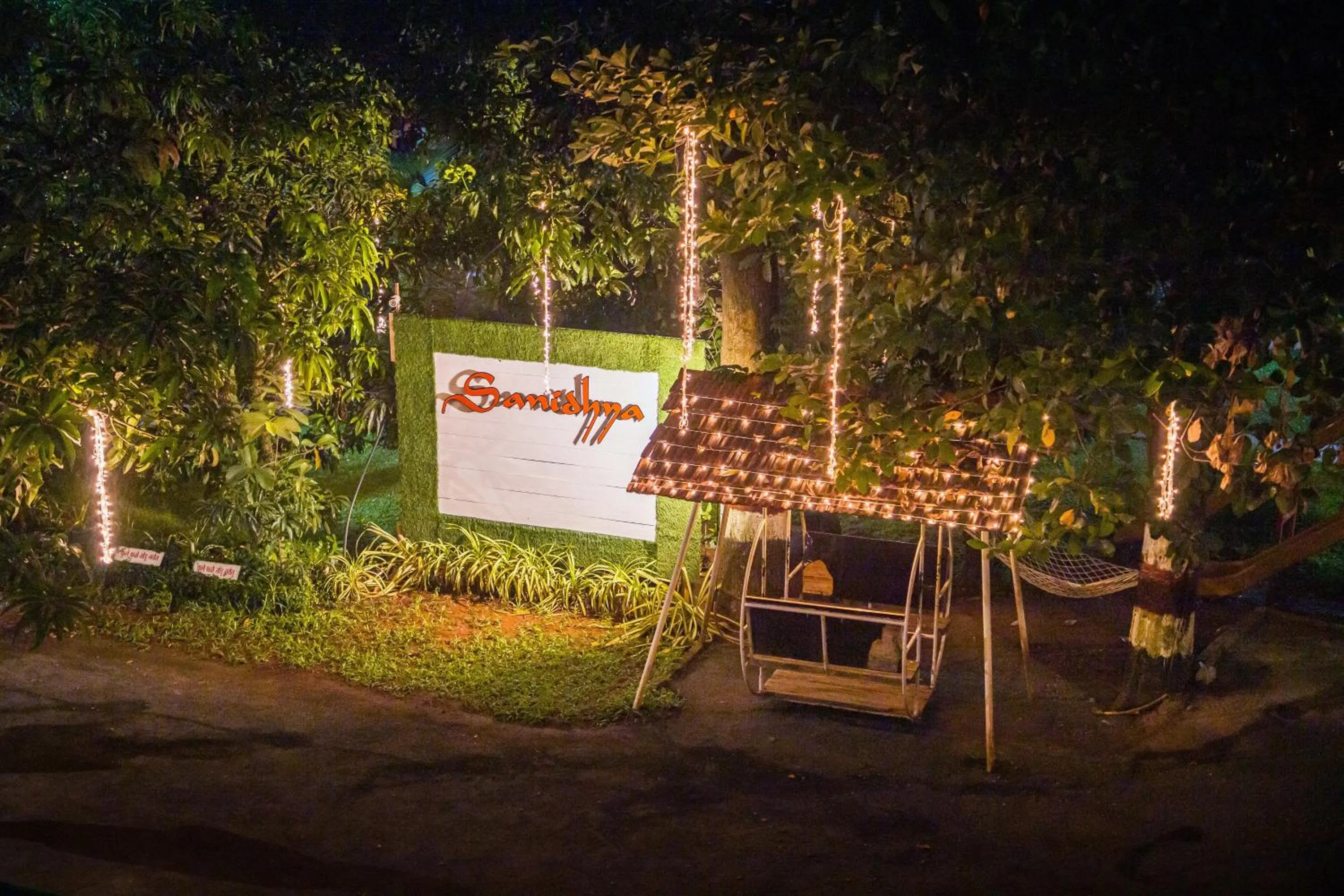 Garden in Sanidhya Beach Resort & Spa