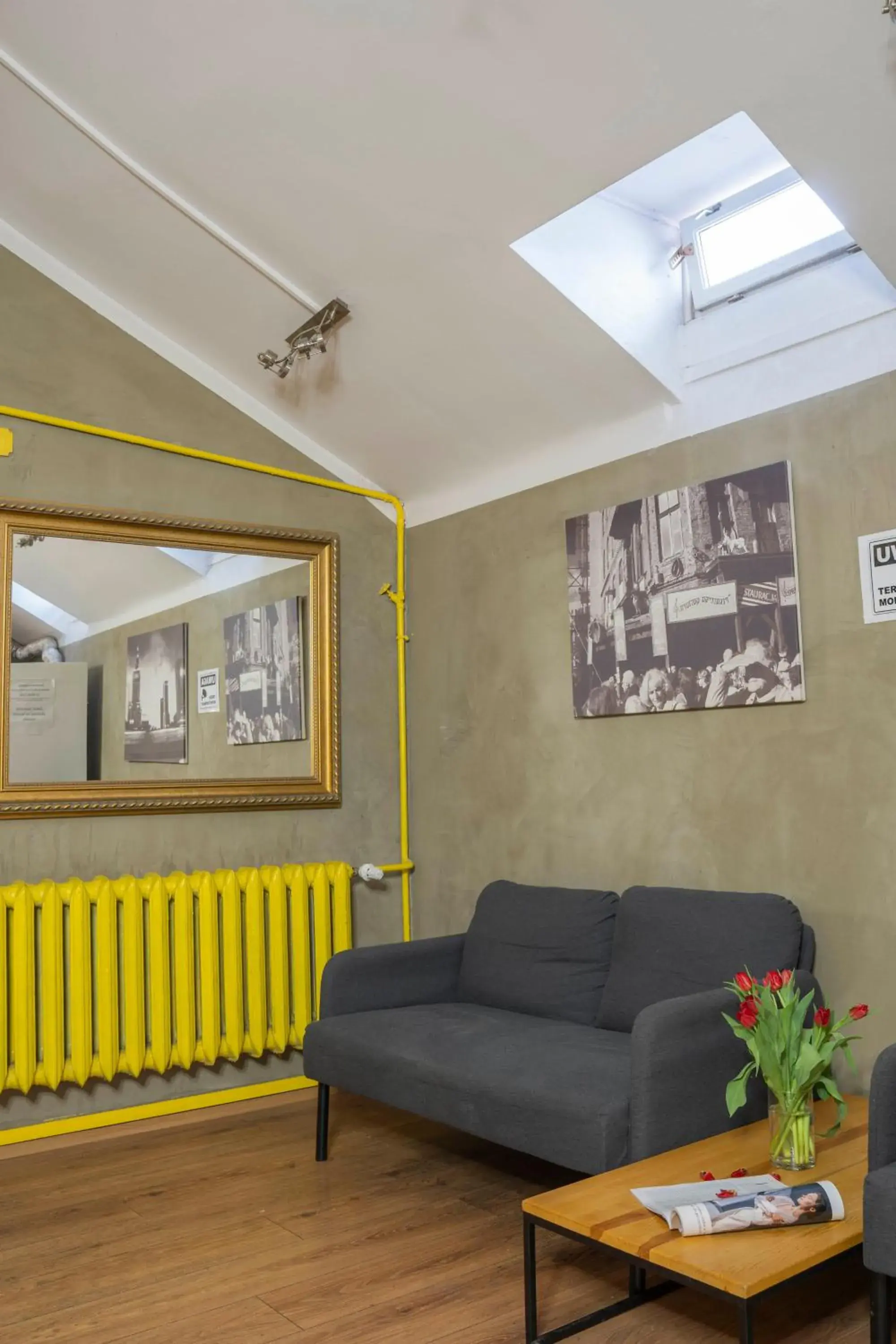 Bunk Bed in Female Dormitory Room in New World St Hostel Bunk Bed in Female Dormitory Room in New World St Hostel