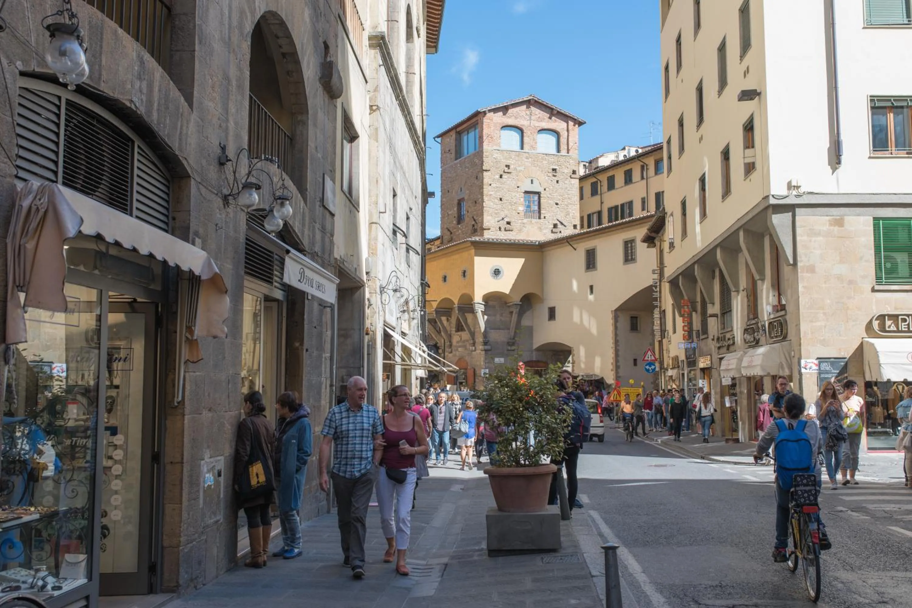 Property building in Appartamento Cellini