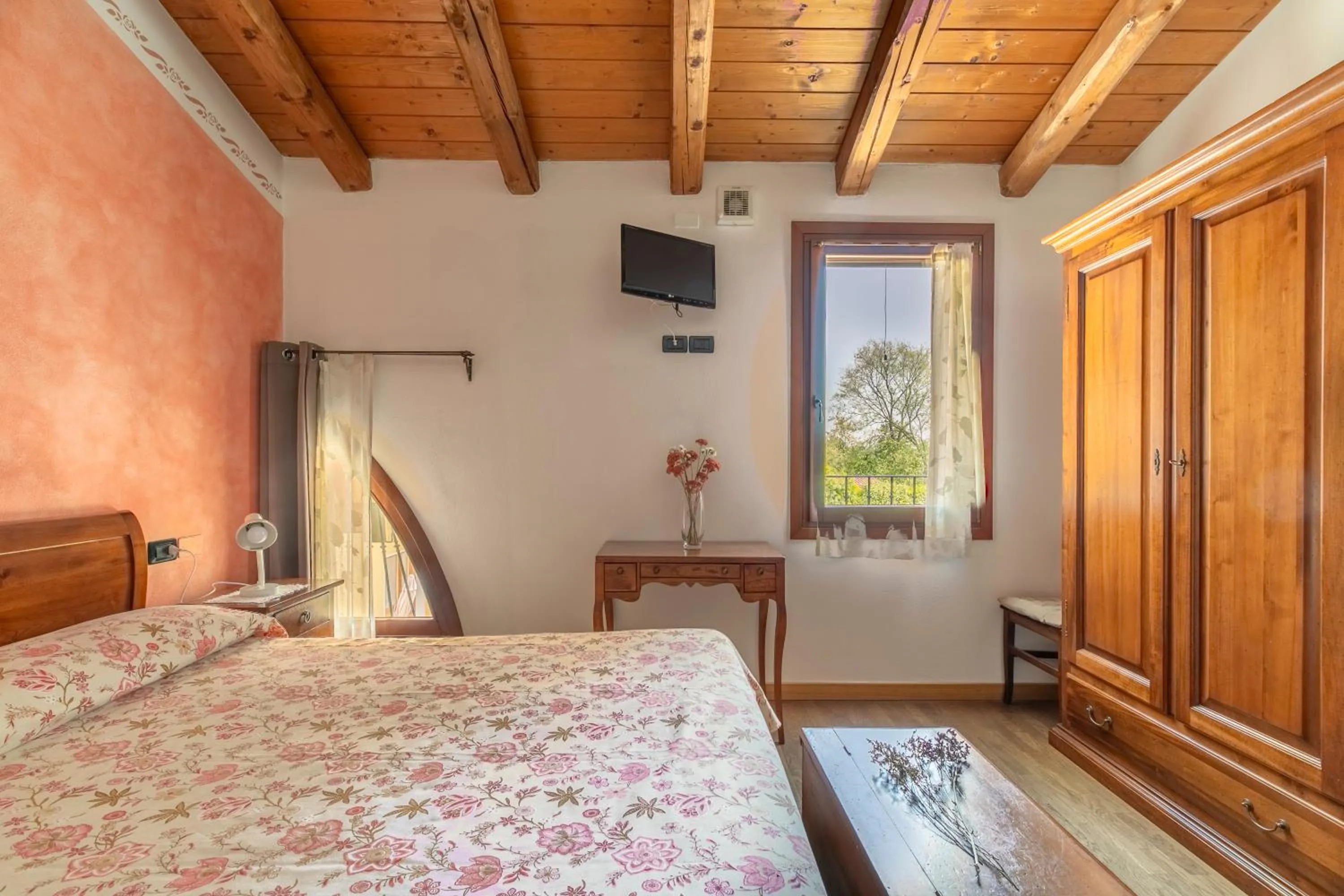 Photo of the whole room, Bed in Agriturismo Porcaloca