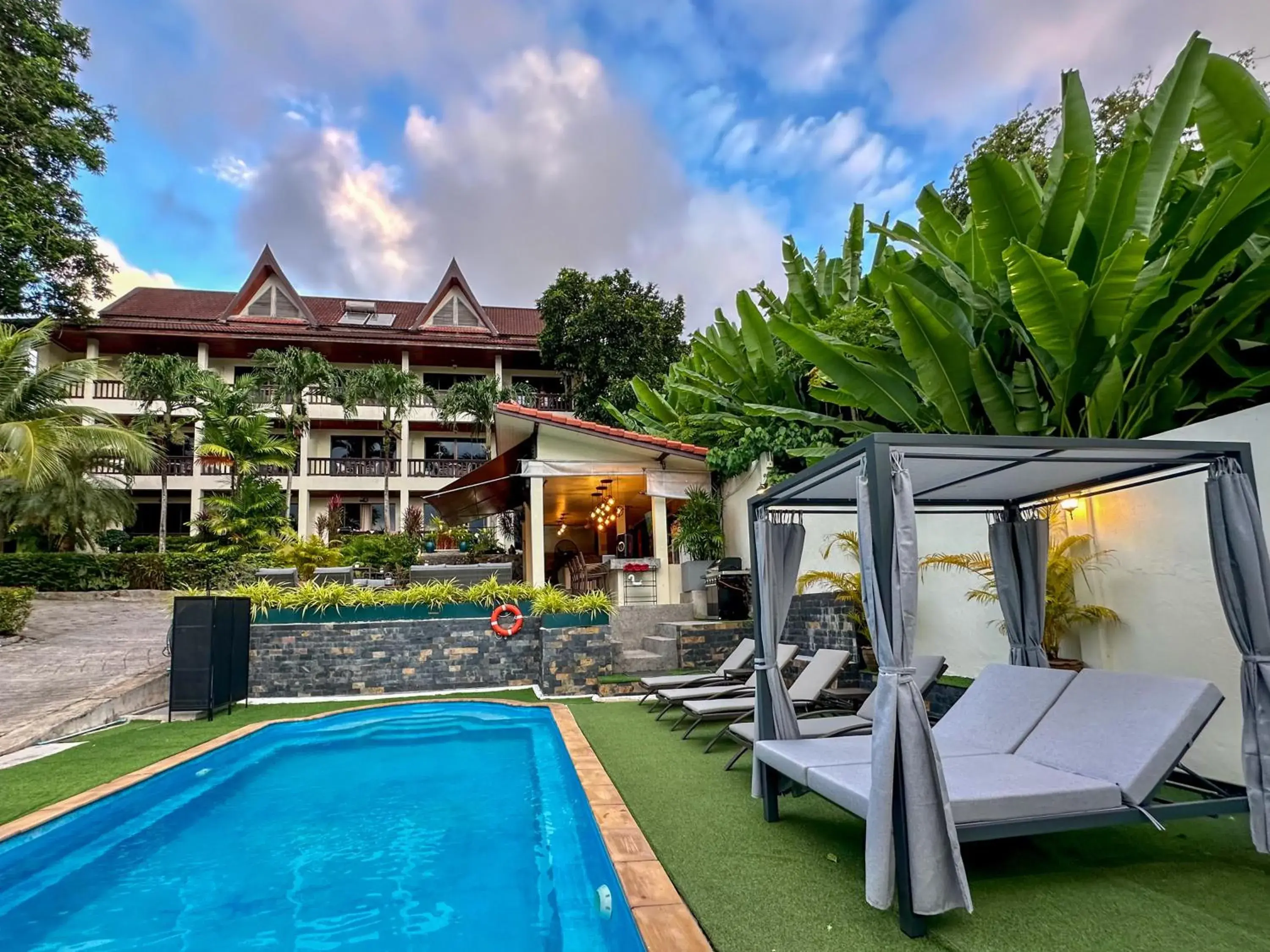 Sea Hills Resort Sea Hills Resort