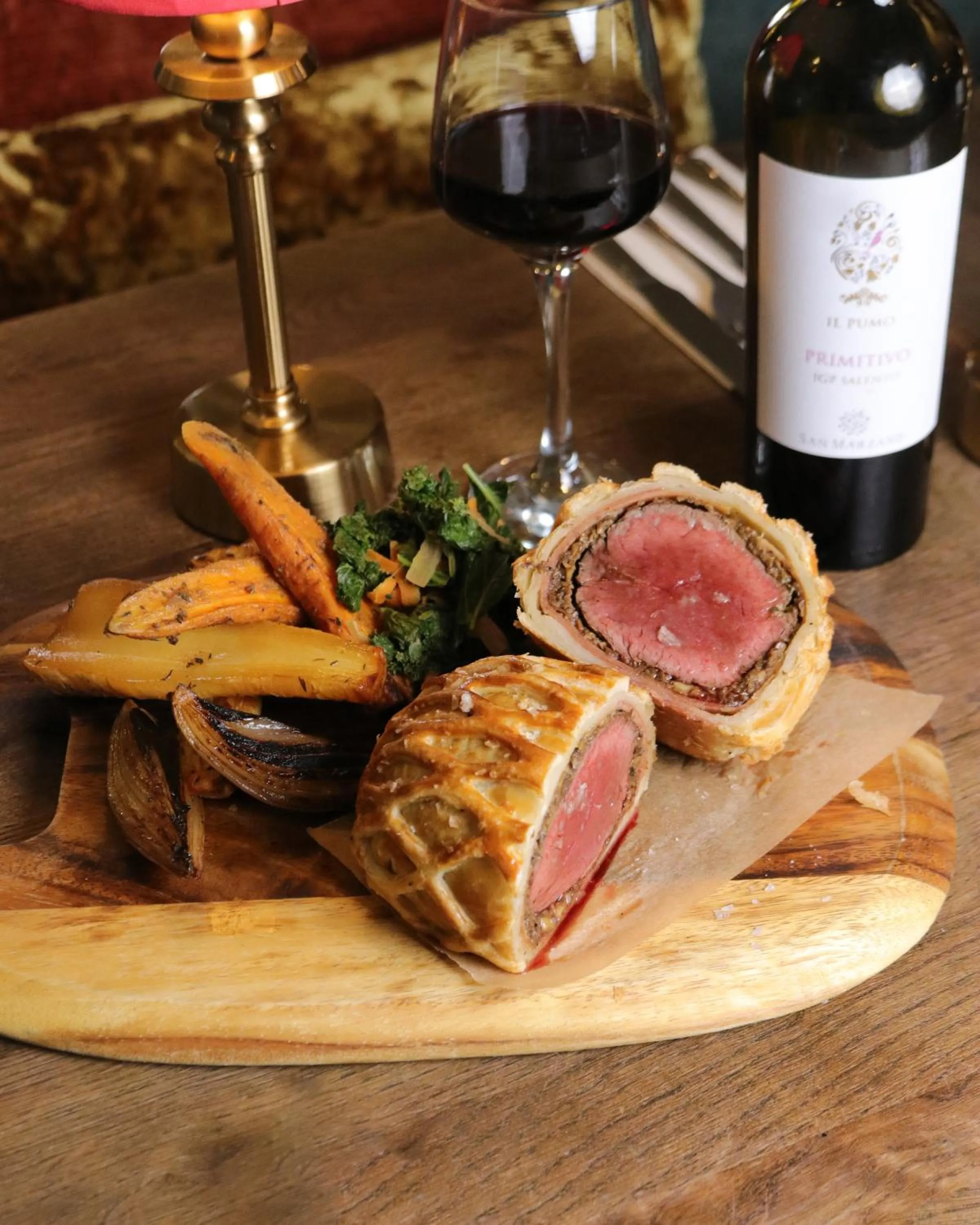 Food and drinks in Tower Hotel