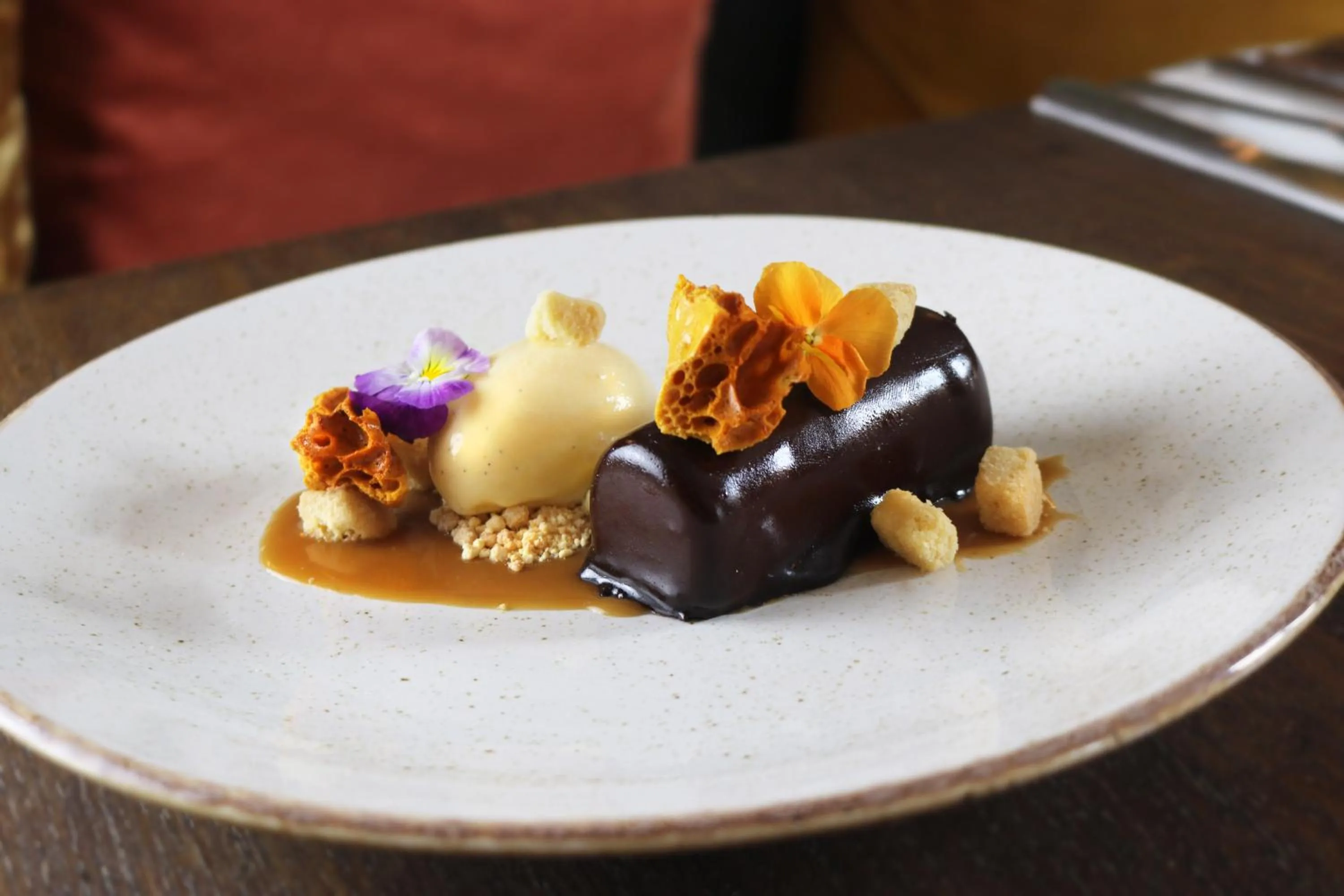 Food and drinks in Tower Hotel