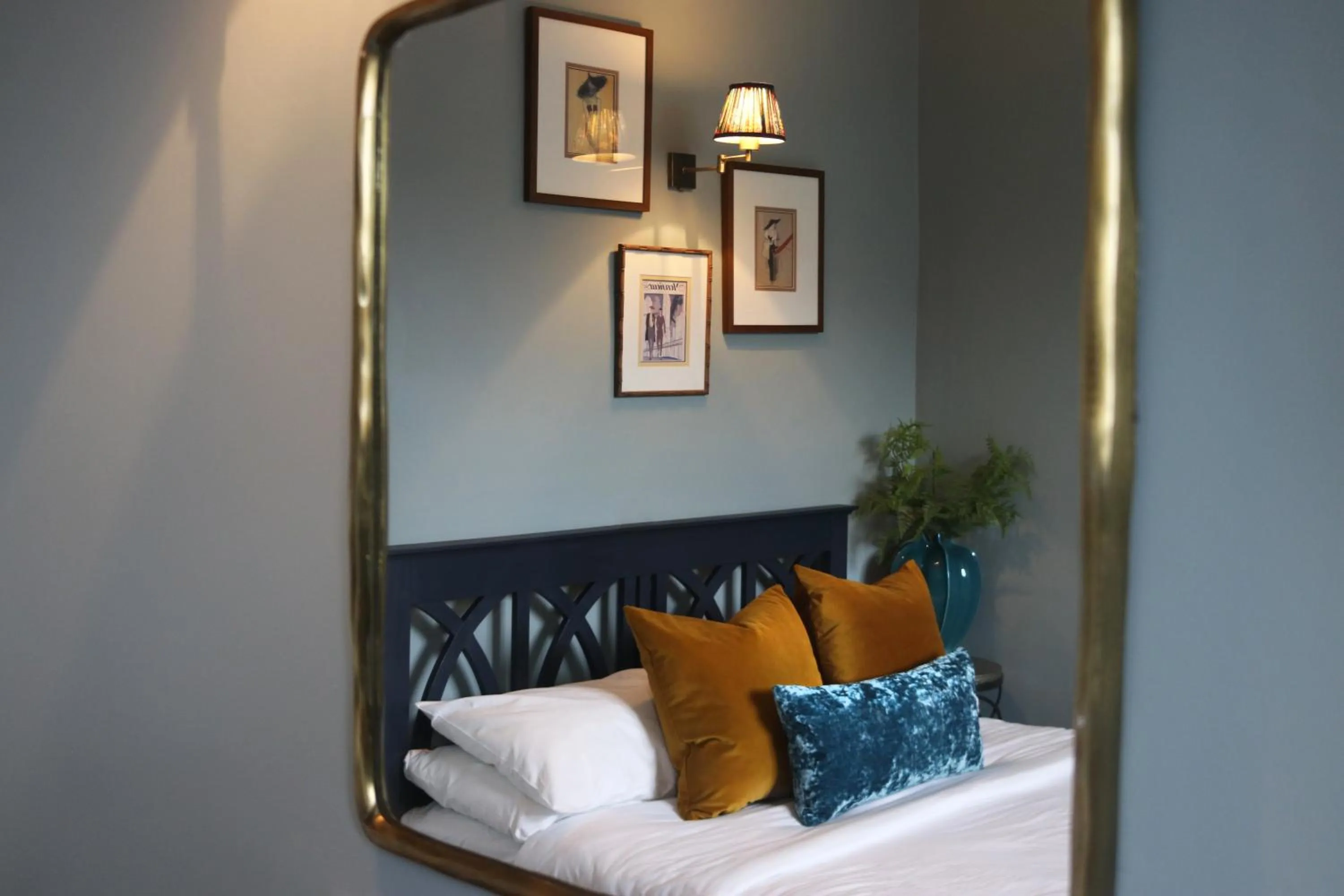 Bedroom, Bed in Tower Hotel