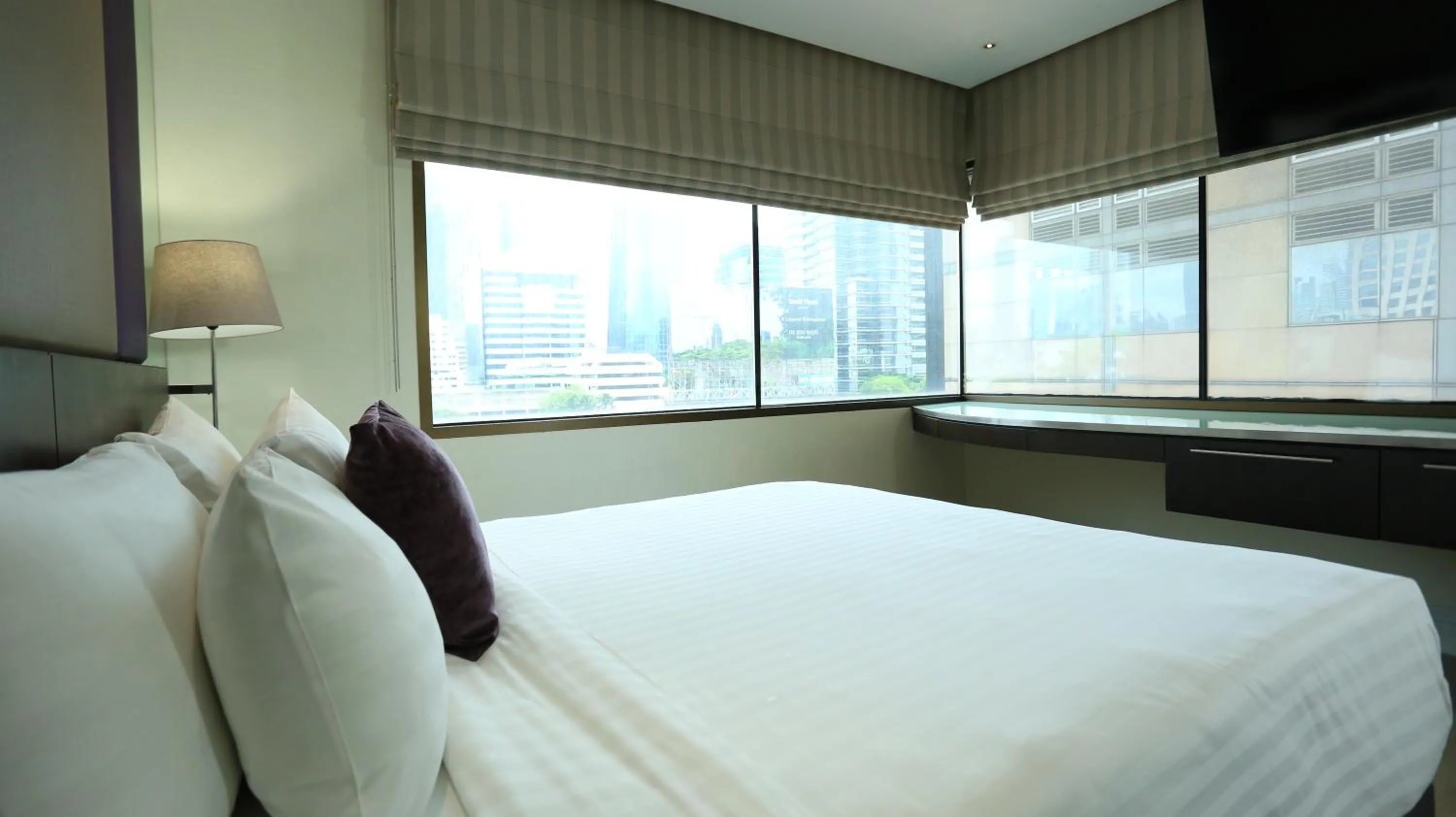 Bed in The Quarter Saladaeng by UHG