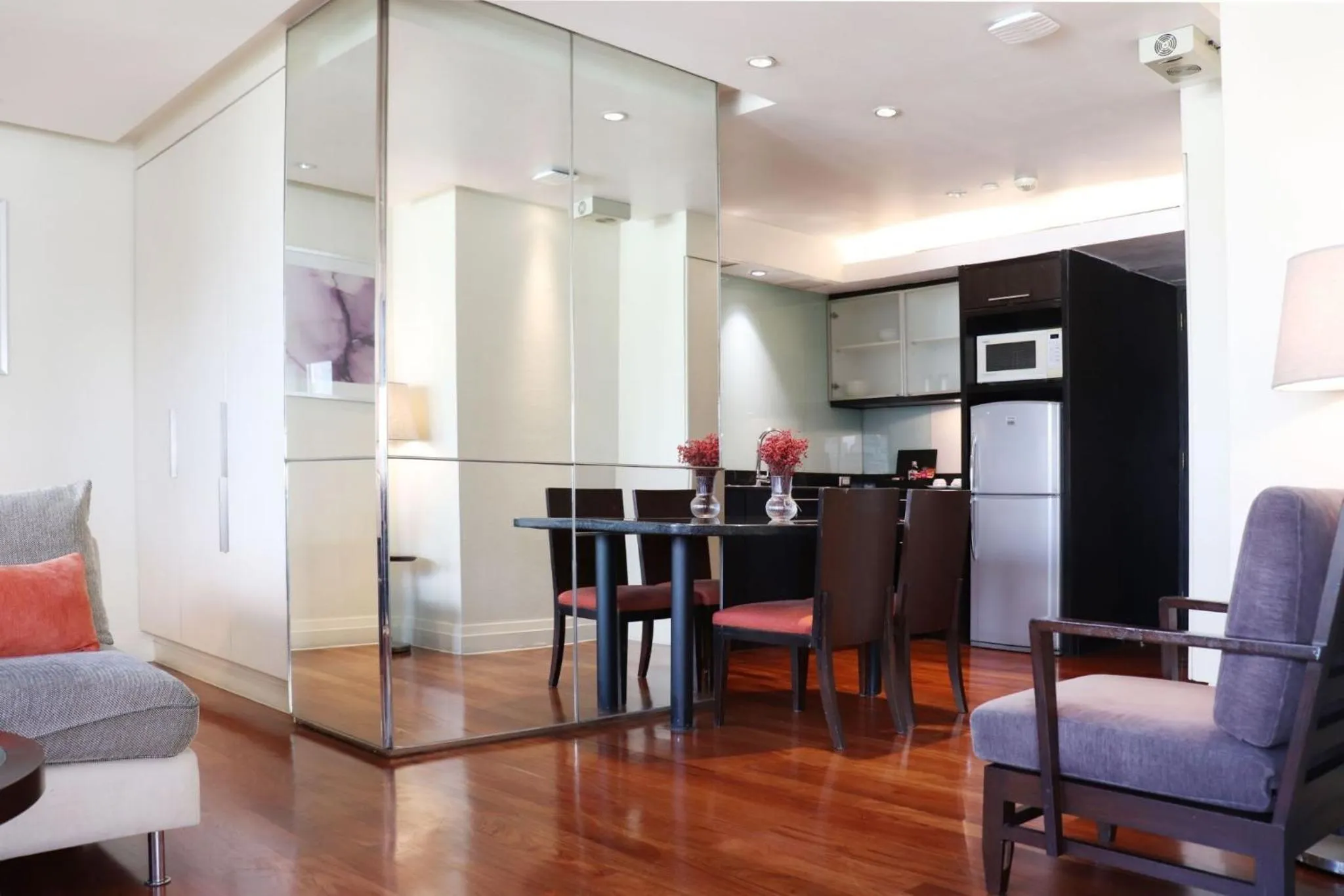 The Quarter Saladaeng by UHG