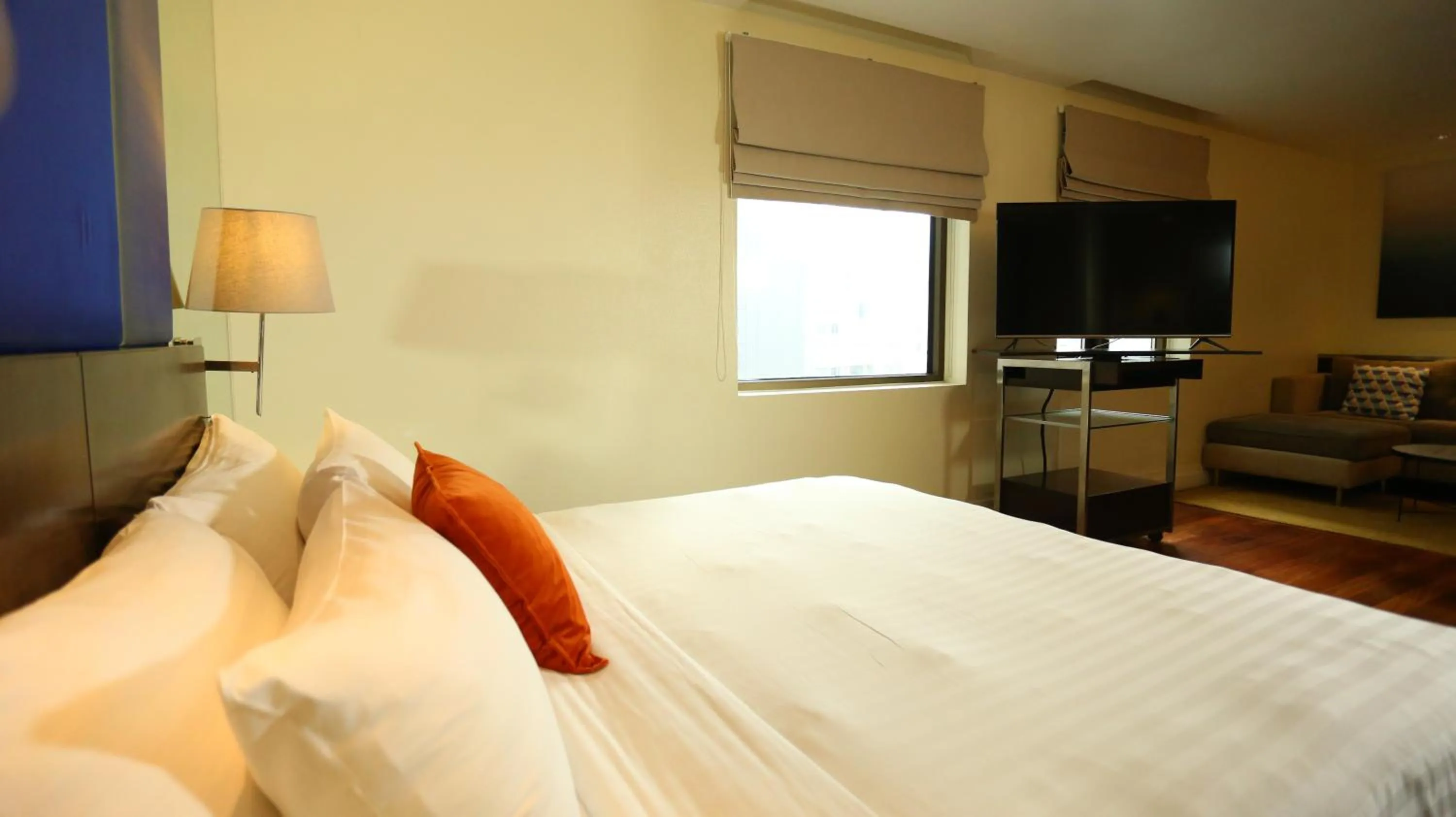 Bed in The Quarter Saladaeng by UHG