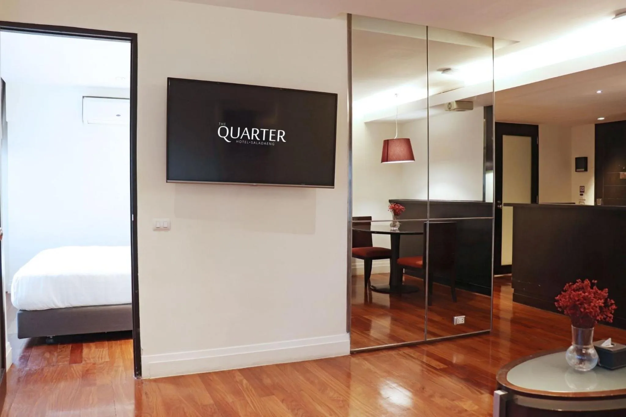 The Quarter Saladaeng by UHG