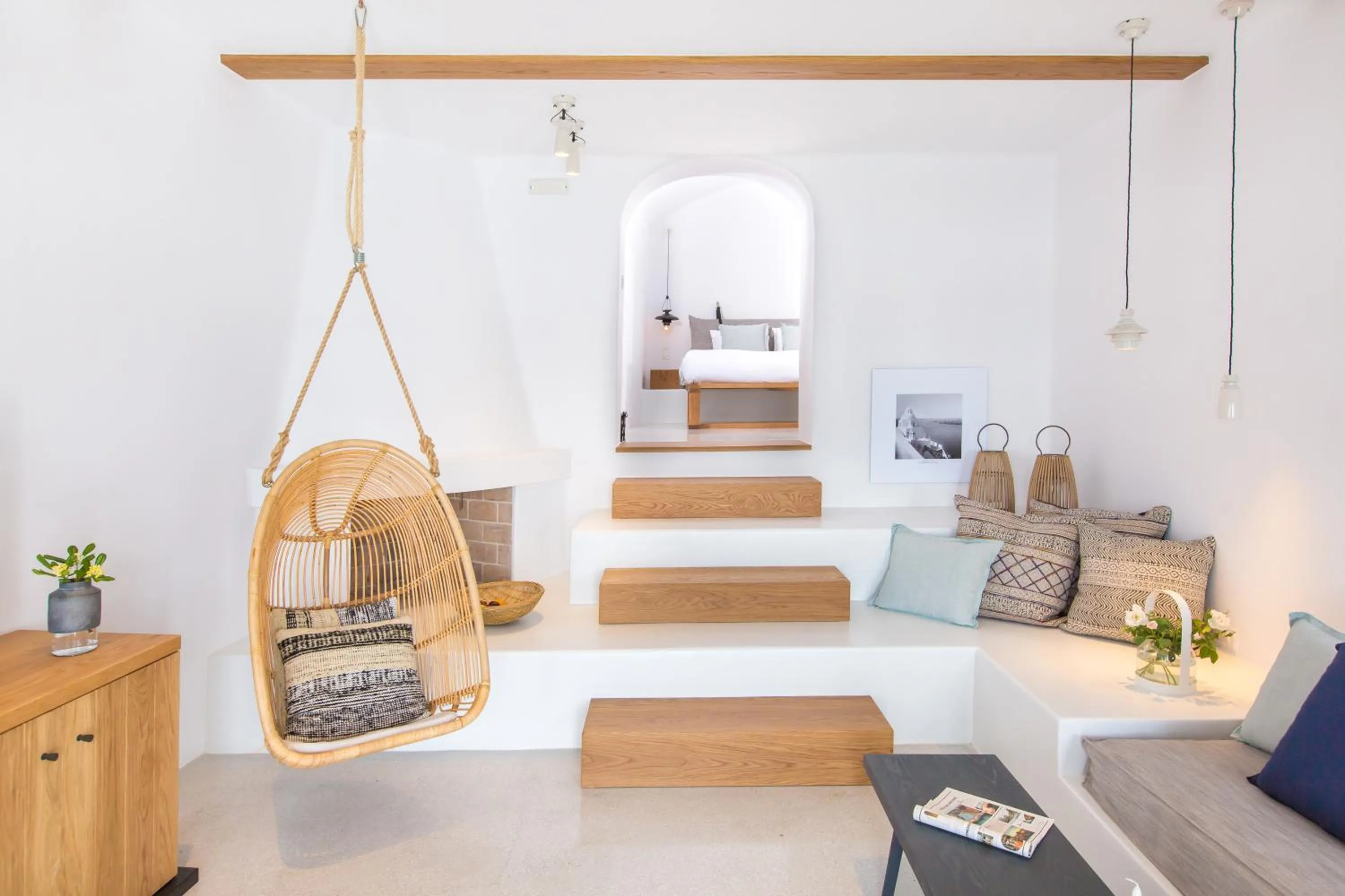 Living room, Bed in Honeymoon Petra Villas