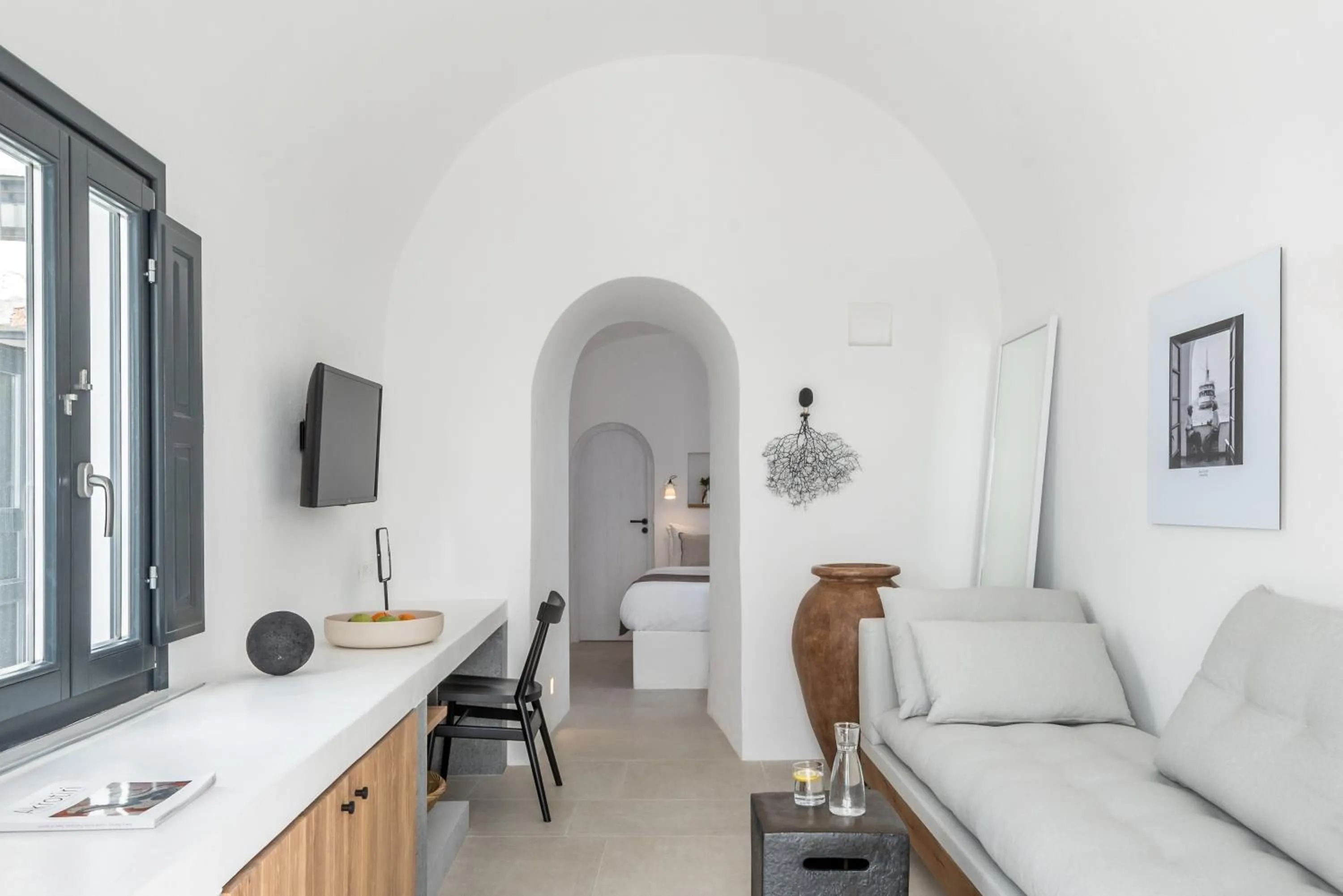 Seating area in Honeymoon Petra Villas