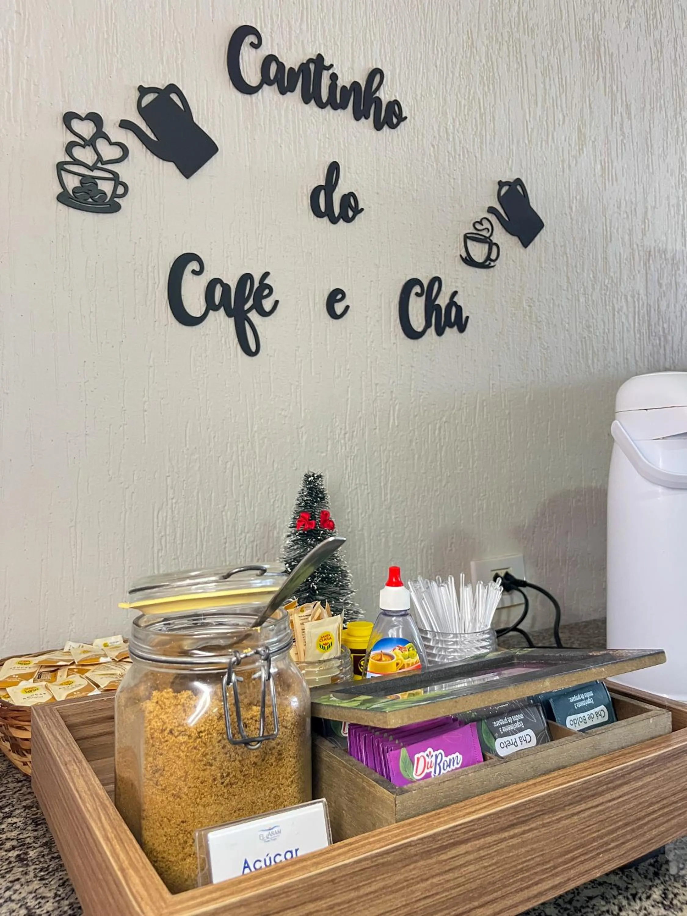 Restaurant/places to eat in El Aram Ponta Negra