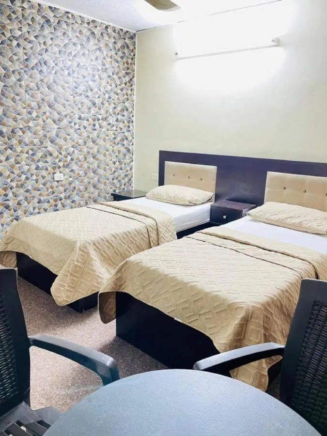 Guests, Bed in Asia Hotel