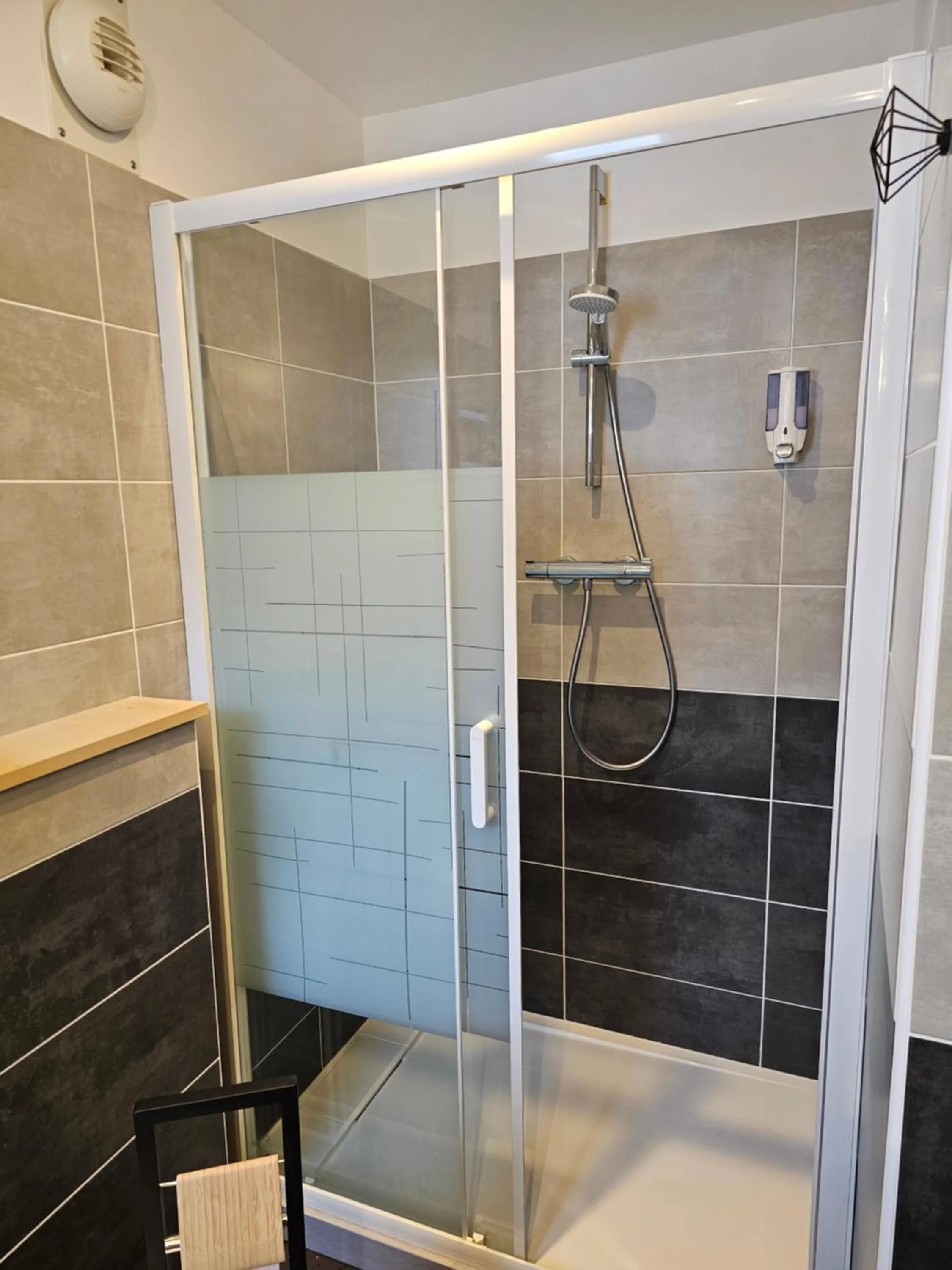 Shower in Chalet La Barme Les Houches Vallée de Chamonix