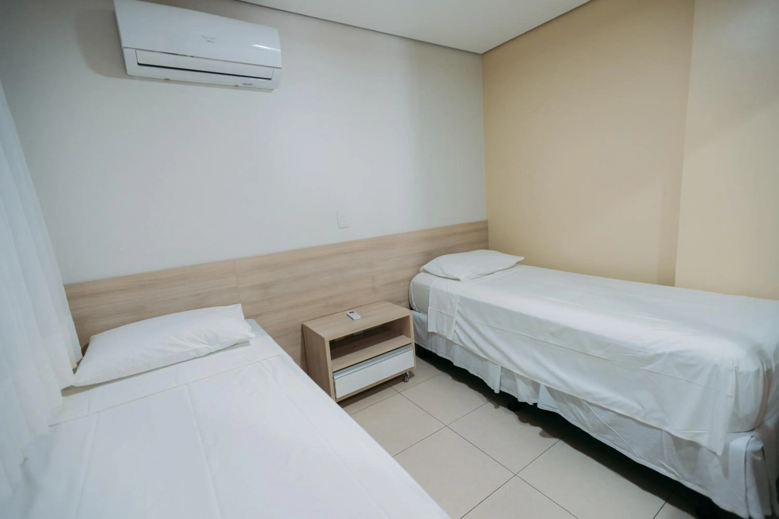 Photo of the whole room, Bed in Aquaria Natal Hotel