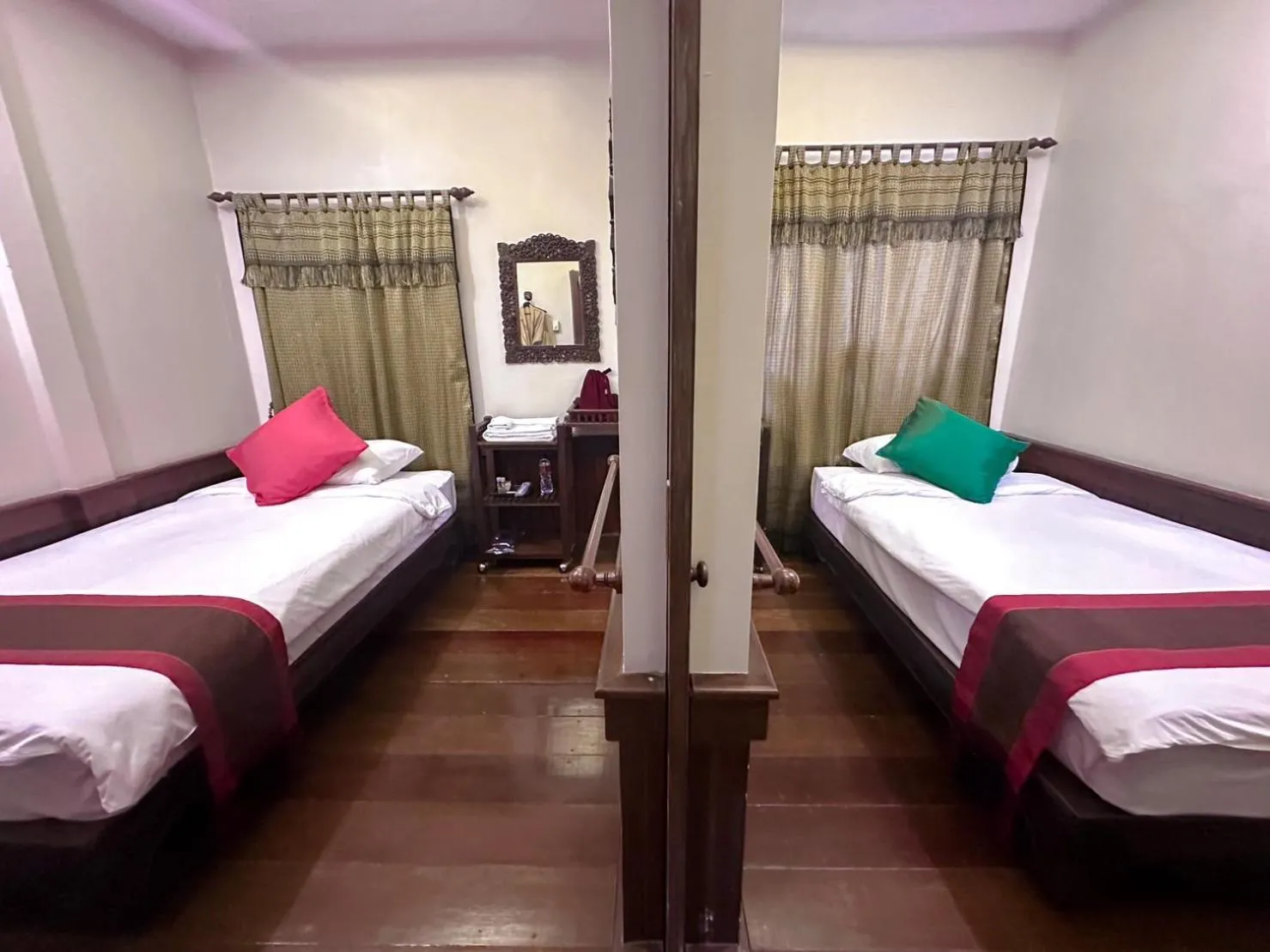 Bed in The Siam Heritage Hotel