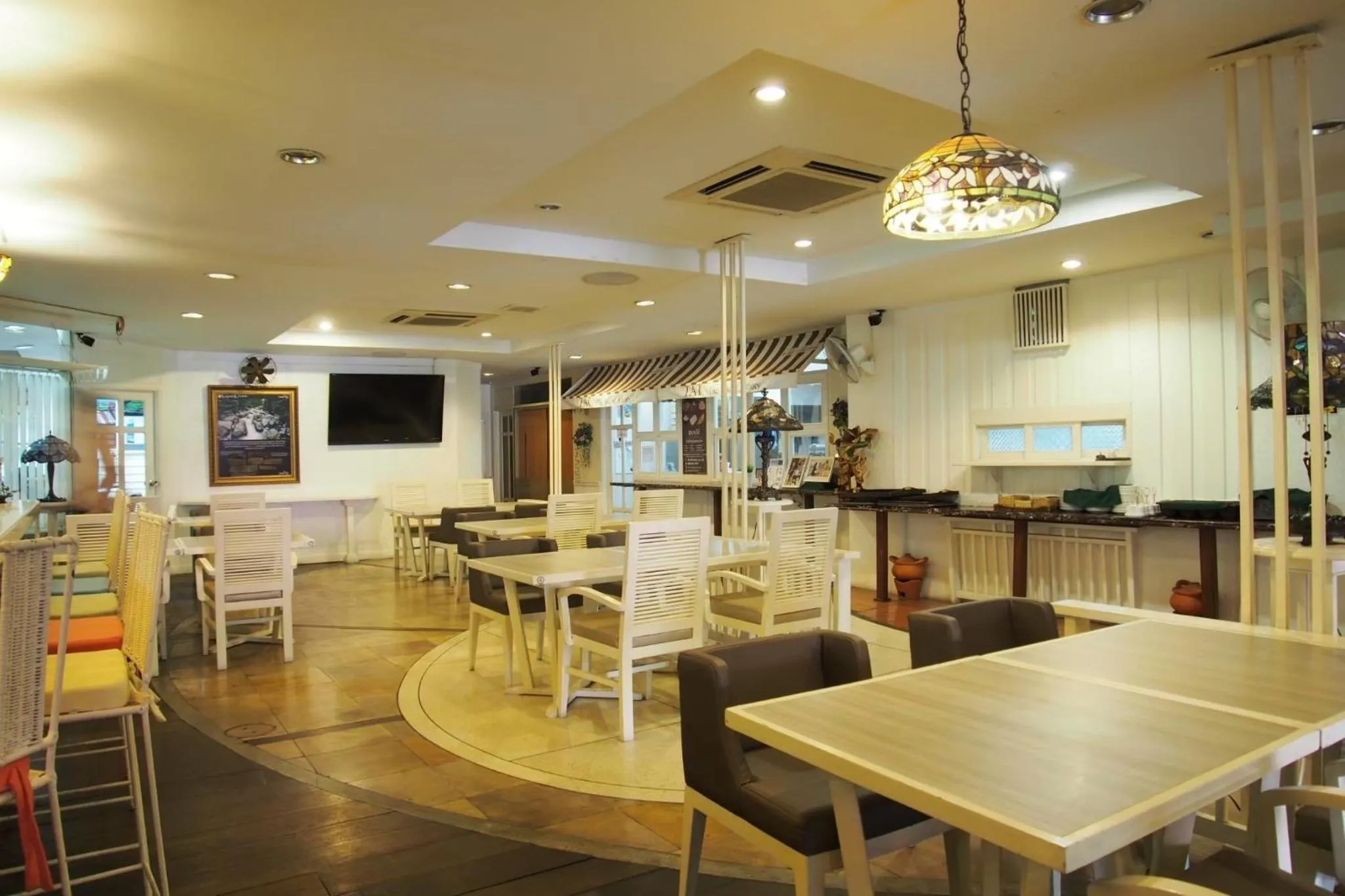 Restaurant/places to eat in The Siam Heritage Hotel