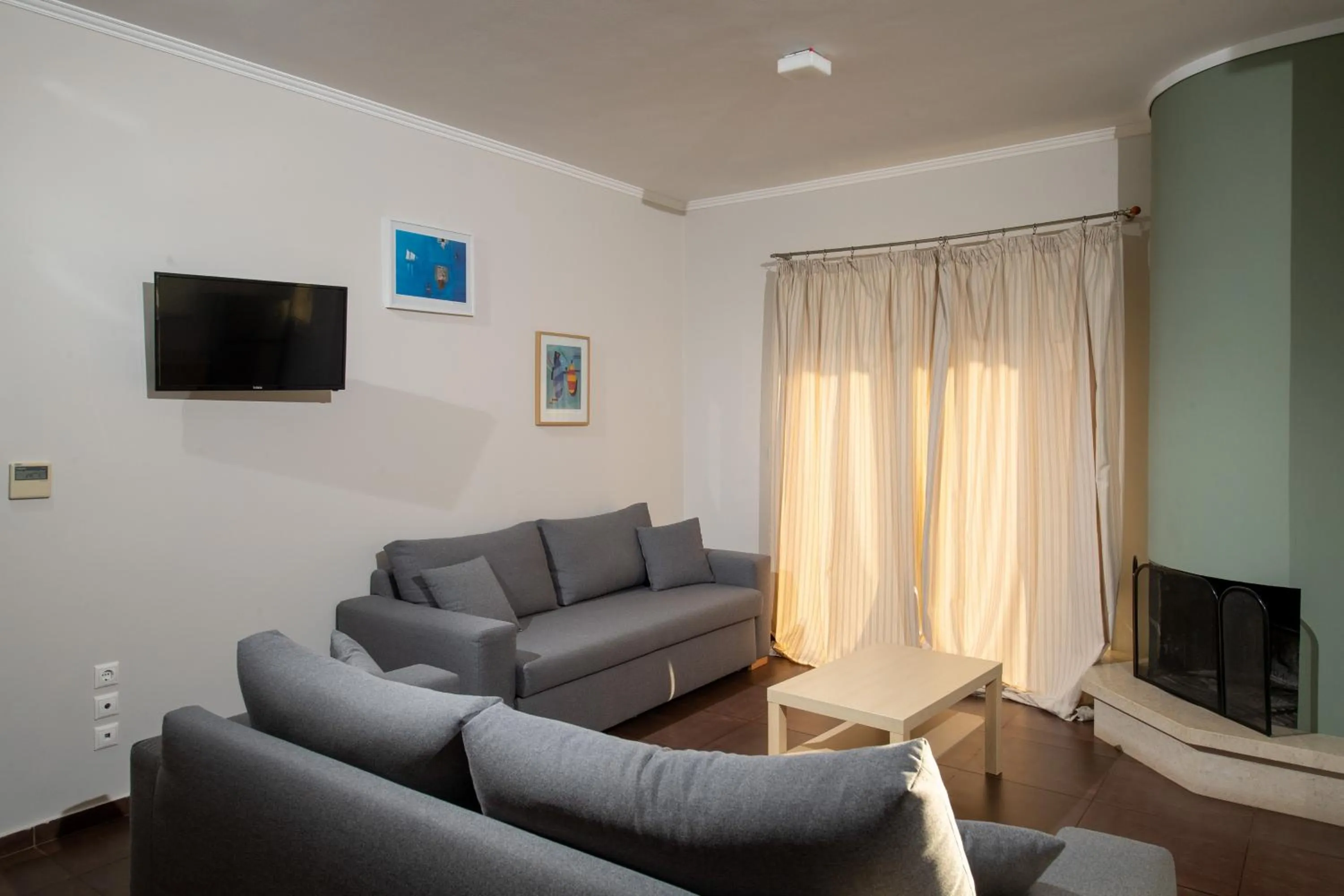 TV and multimedia in Alkistis Hotel